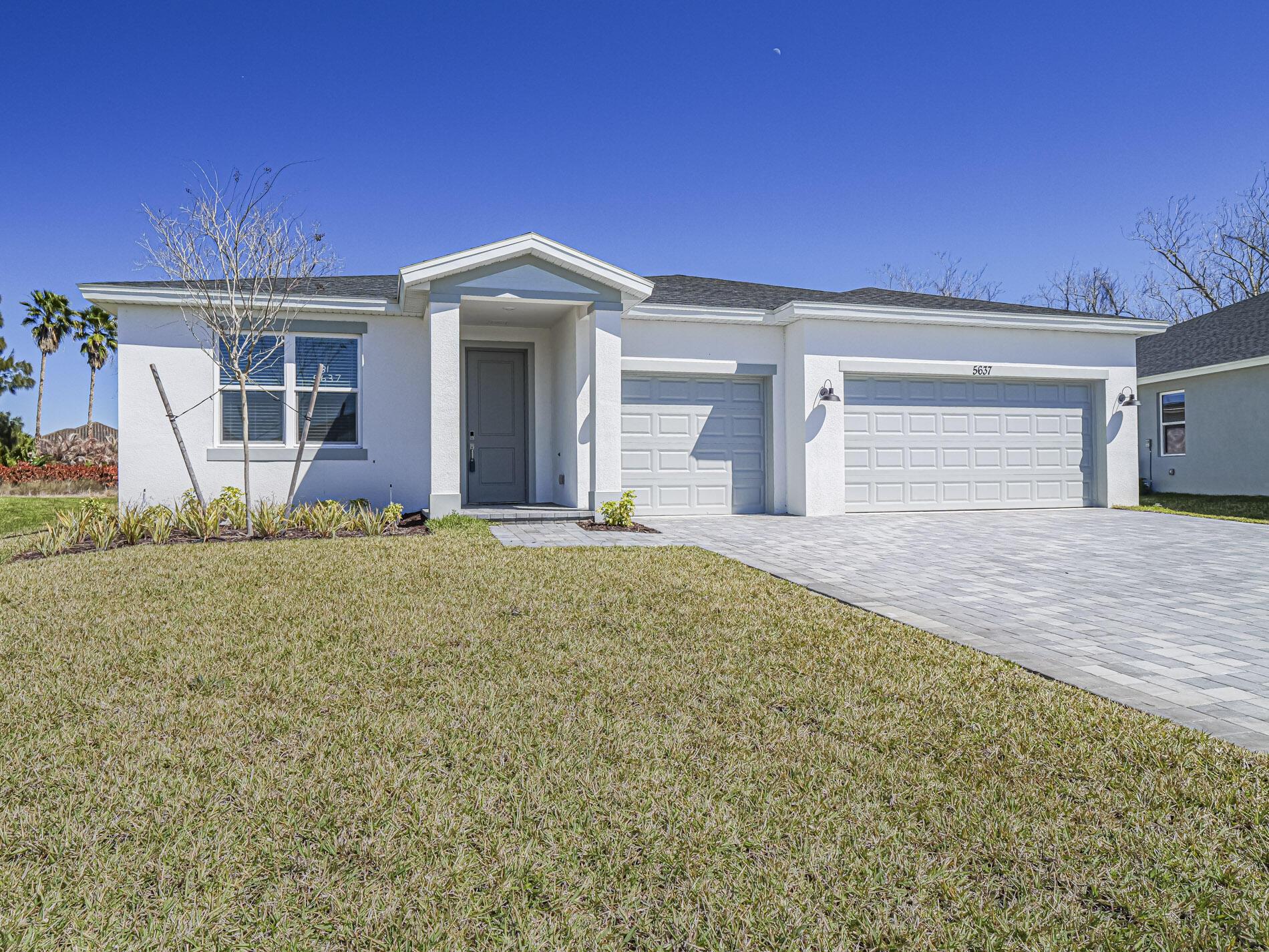 5637 Hampton Park Circle, Vero Beach, FL 32966, Vero Beach - Photo 3