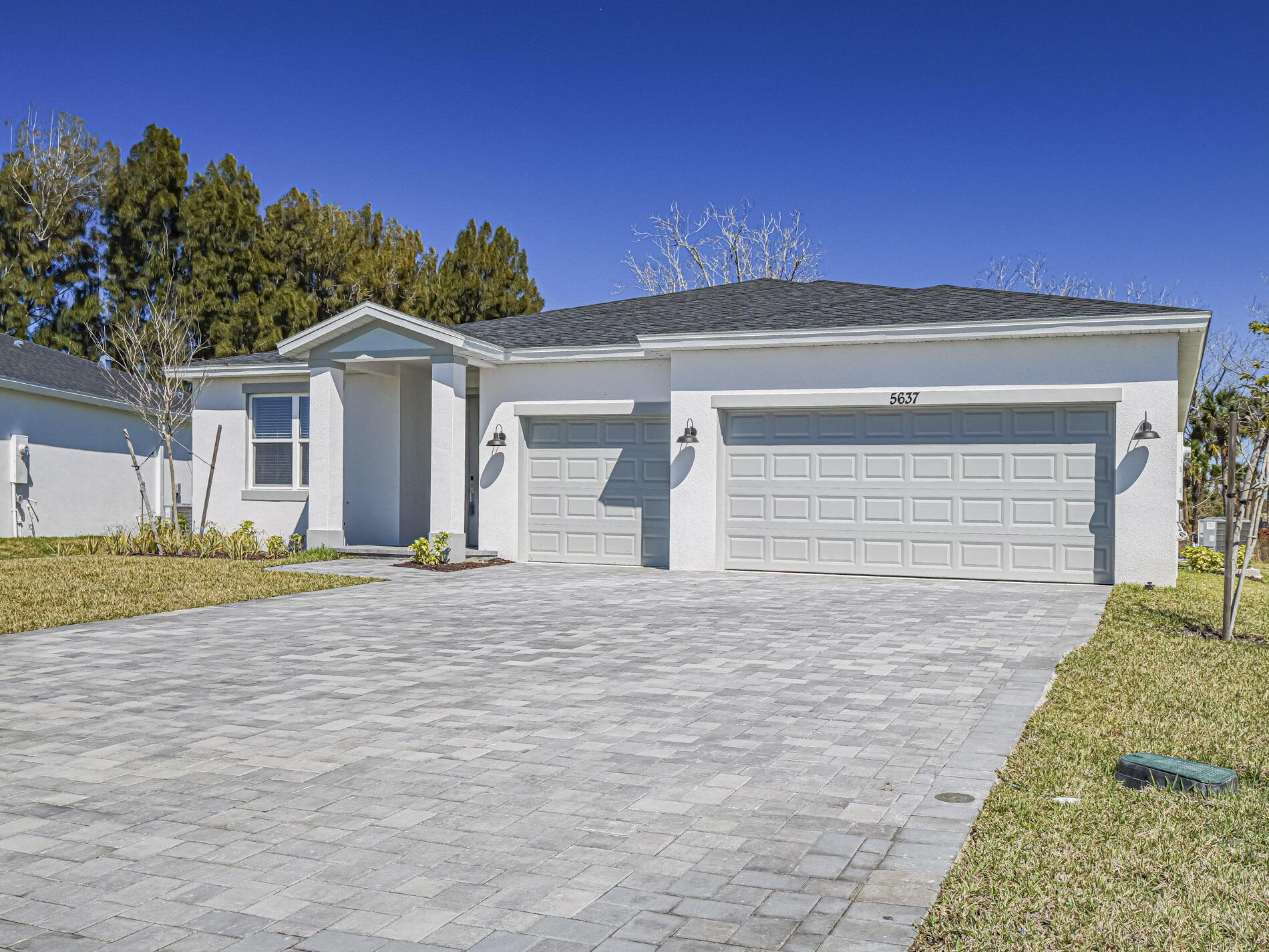 5637 Hampton Park Circle, Vero Beach, FL 32966, Vero Beach - Photo 4