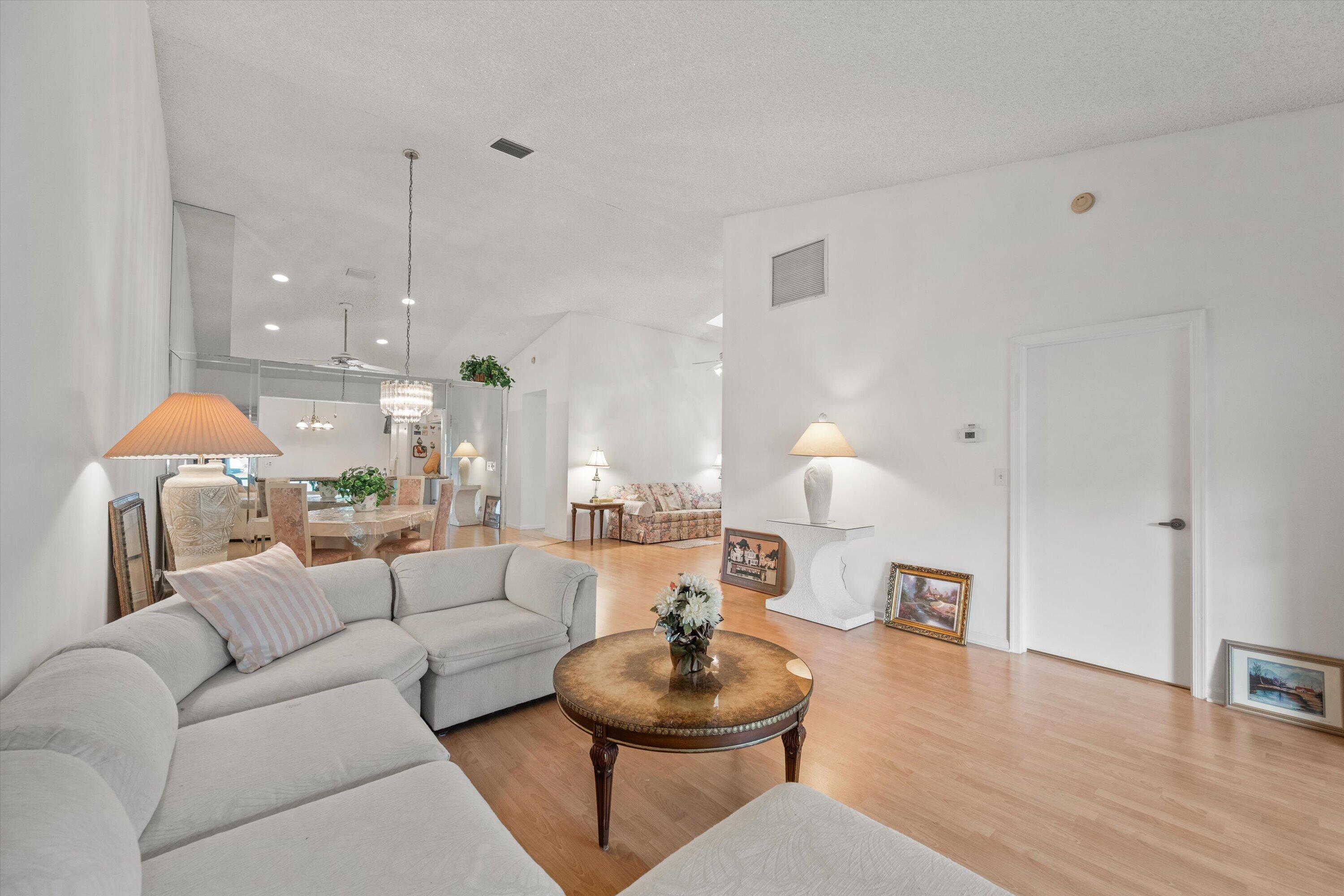 9832 Pavarotti Terrace 103, Boynton Beach, FL 33437, Boynton Beach - Photo 5