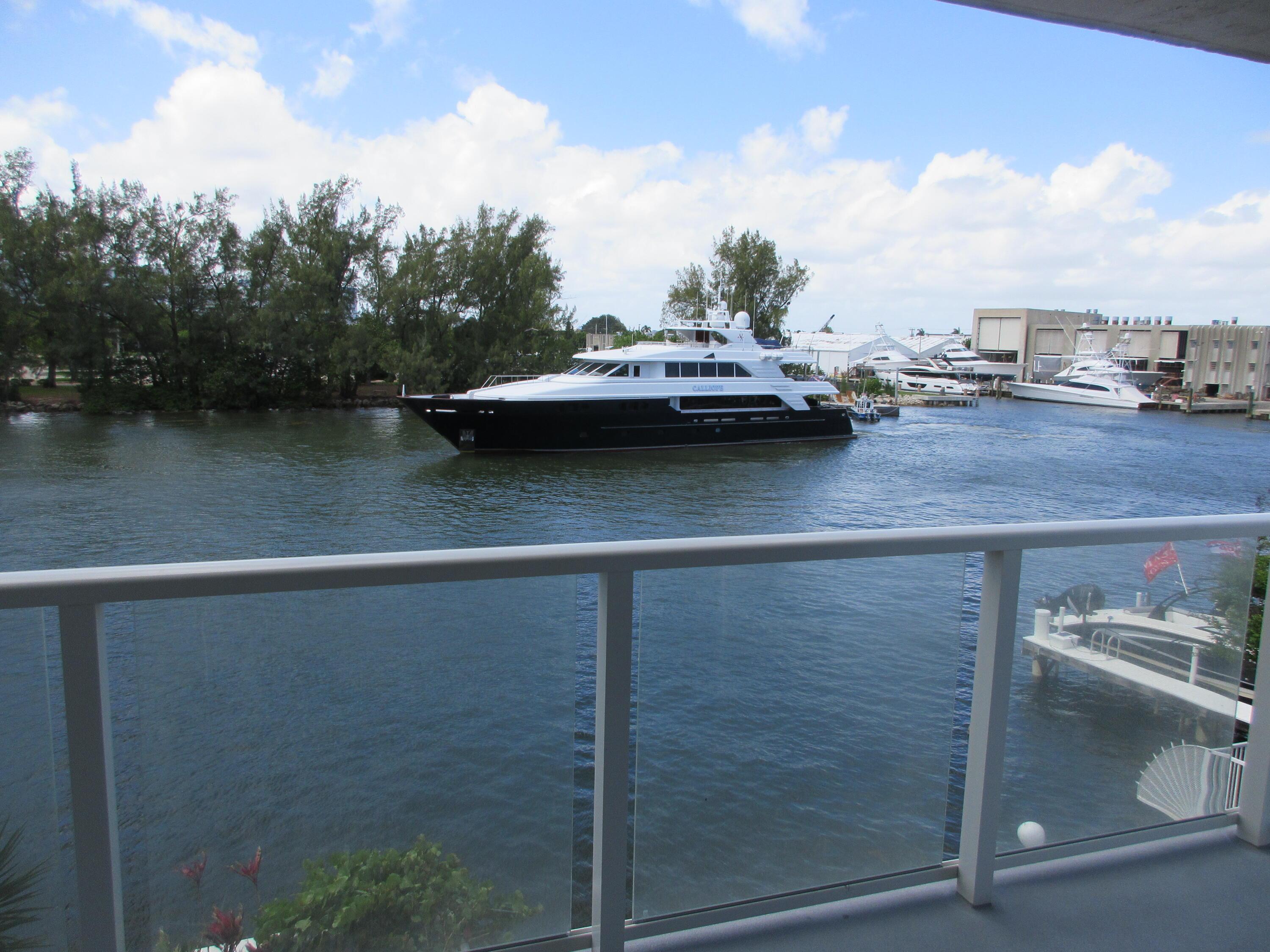 1401 N Riverside Drive 307, Pompano Beach, FL 33062, Pompano Beach - Photo 4