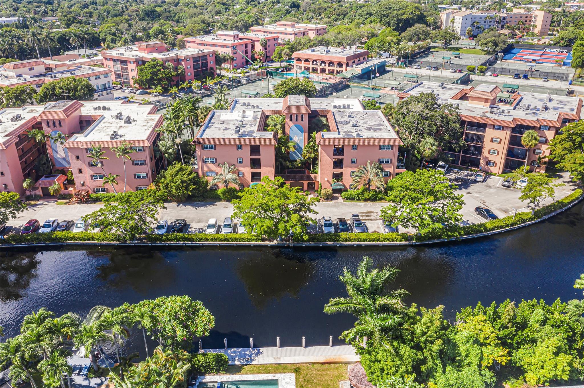 620 Tennis Club Drive 111, Fort Lauderdale, FL 33311, Fort Lauderdale