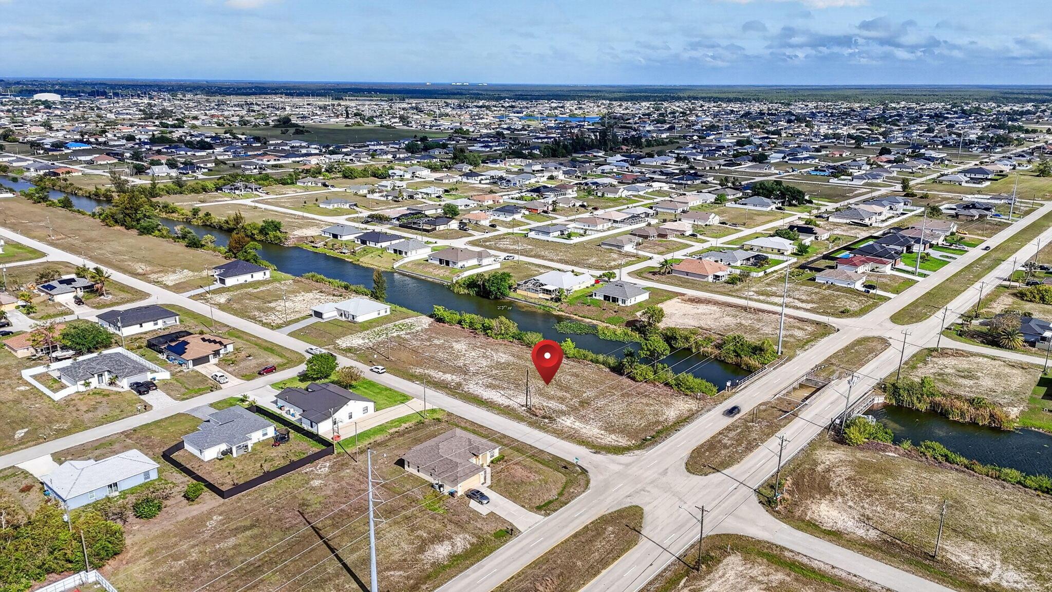 5 NW 19th Terrace, Cape Coral, FL 33993, Cape Coral - Photo 3