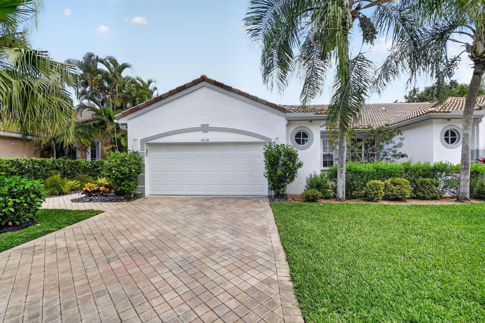 4634 Carlton Golf Drive, Lake Worth, FL 33449, Lake Worth - Photo 5