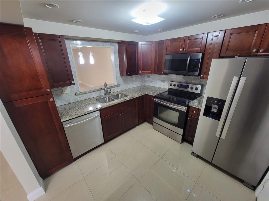 404 NW 68th Avenue 316, Plantation, FL 33317, Plantation