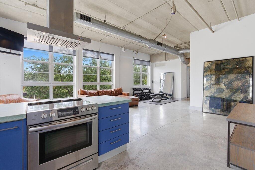 425 N Andrews Avenue 202, Fort Lauderdale, FL 33301, Fort Lauderdale - Photo 2
