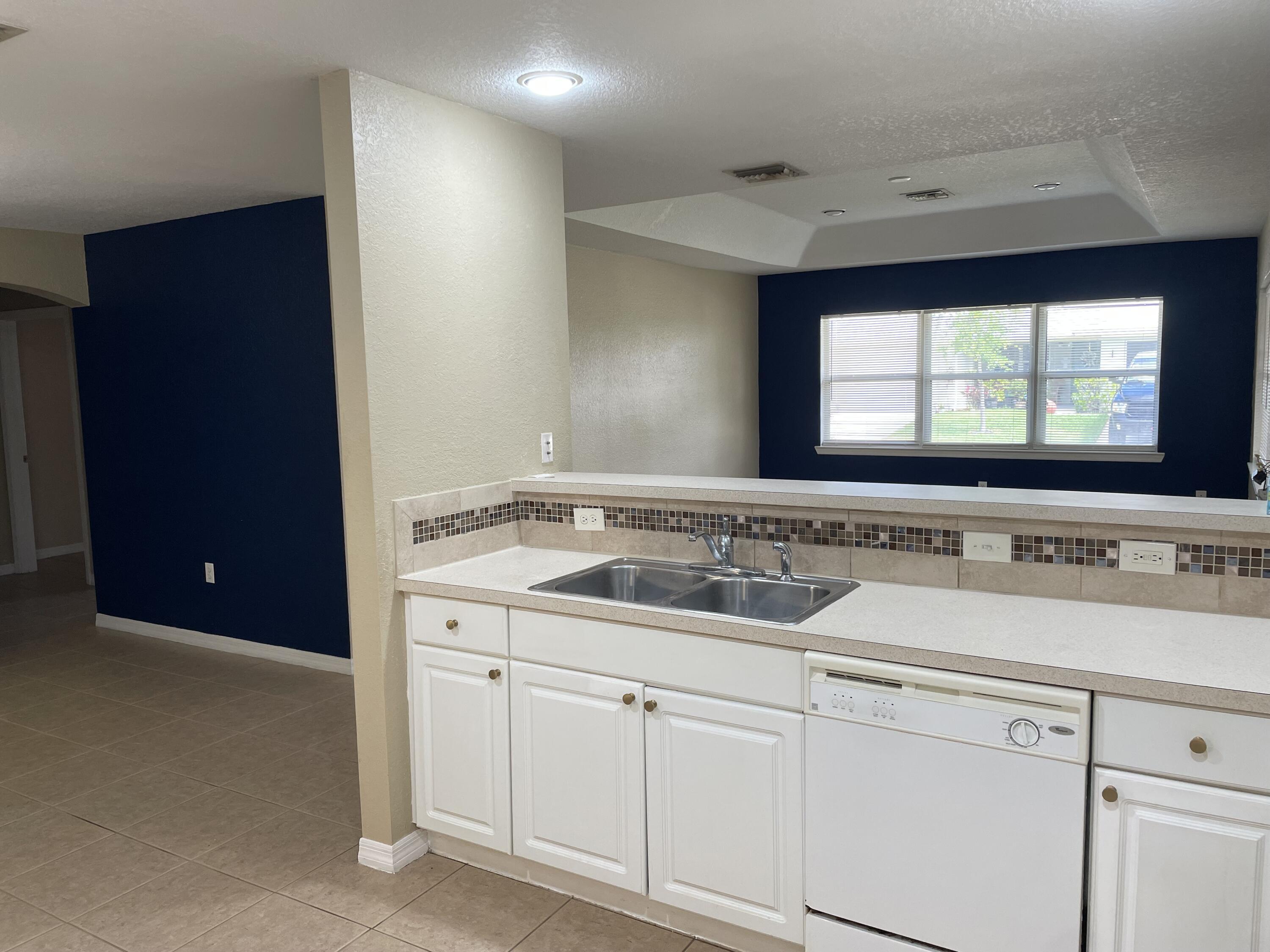 1767 N Dovetail Drive N C, Fort Pierce, FL 34982, Fort Pierce - Photo 5