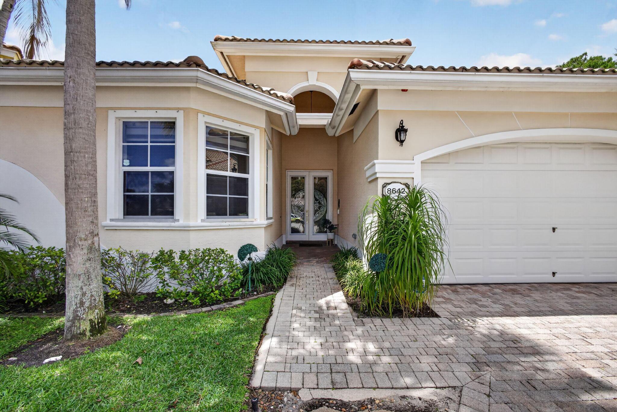 8642 Plum Cay, Royal Palm Beach, FL 33411, Royal Palm Beach - Photo 5