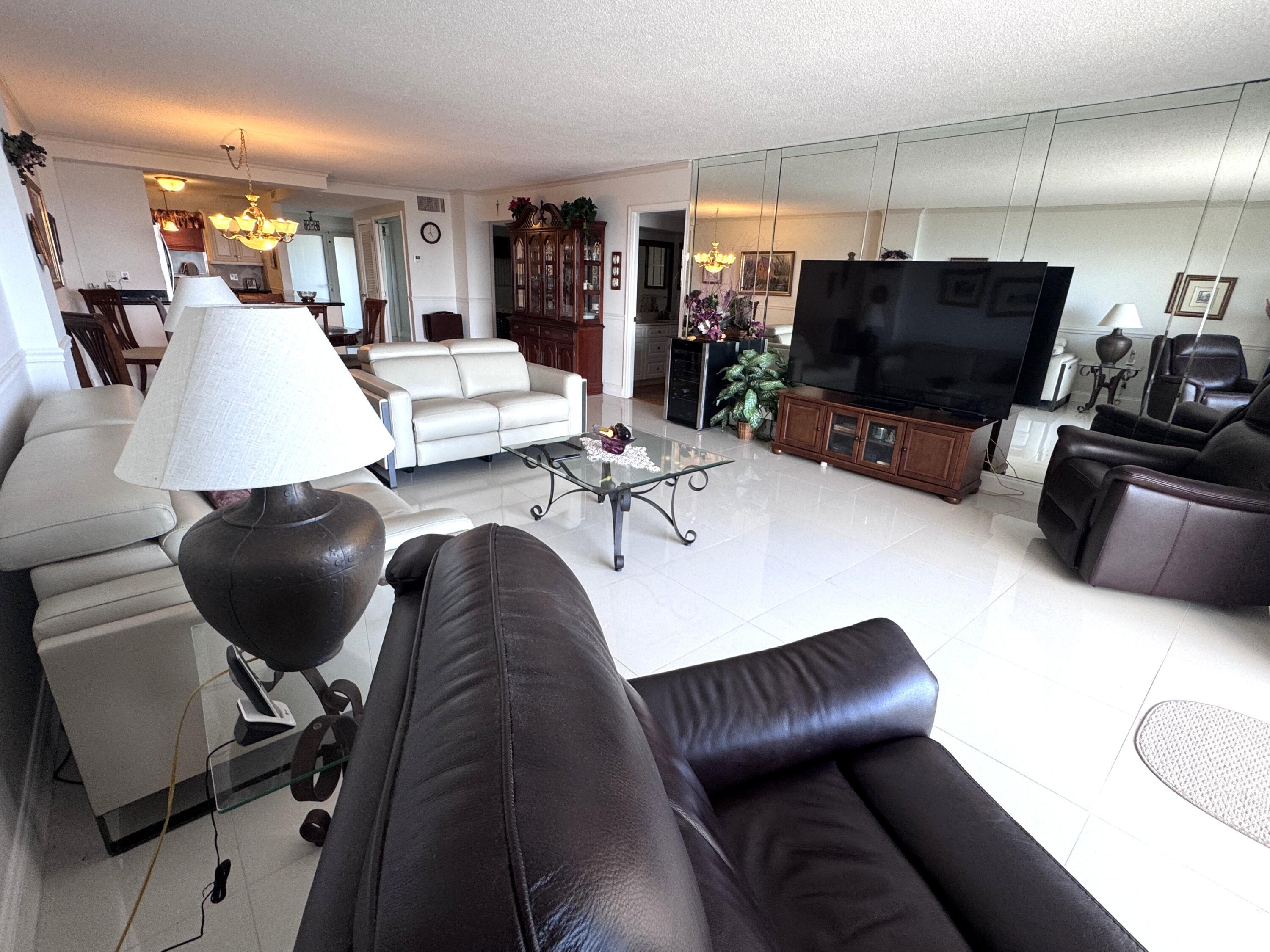 328 N Ocean Boulevard 706, Pompano Beach, FL 33062, Pompano Beach - Photo 3