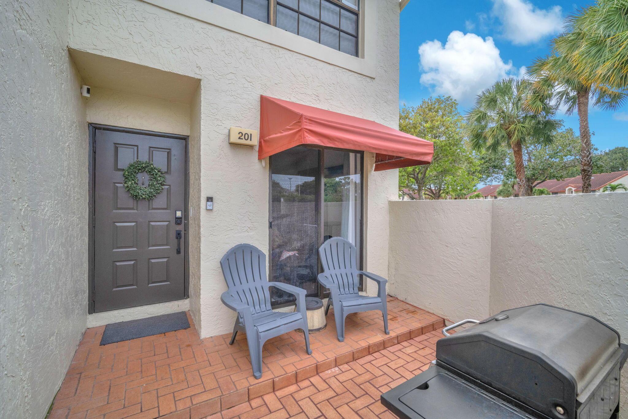 201 Republic Court, Deerfield Beach, FL 33442, Deerfield Beach - Photo 2