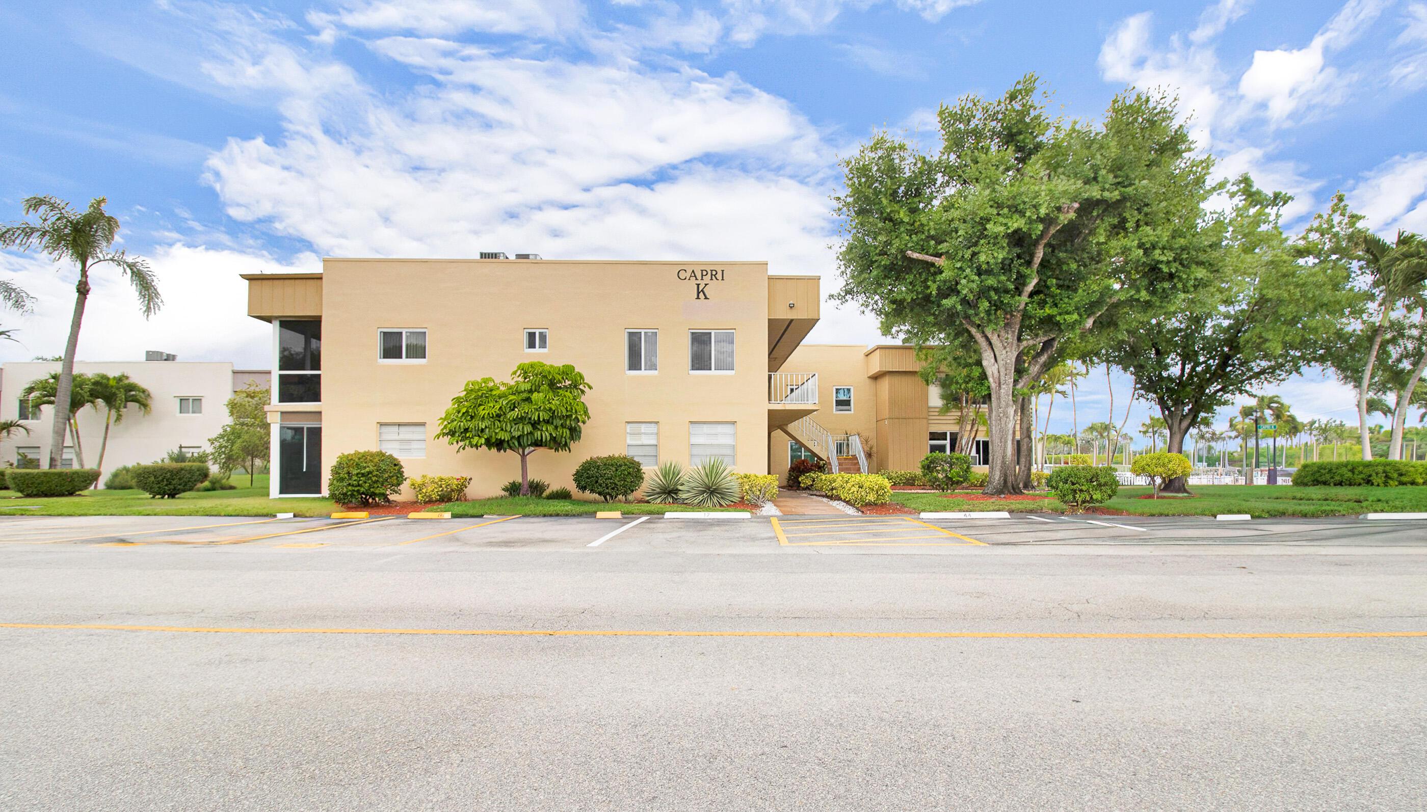 525 Capri K, Delray Beach, FL 33484, Delray Beach - Photo 3