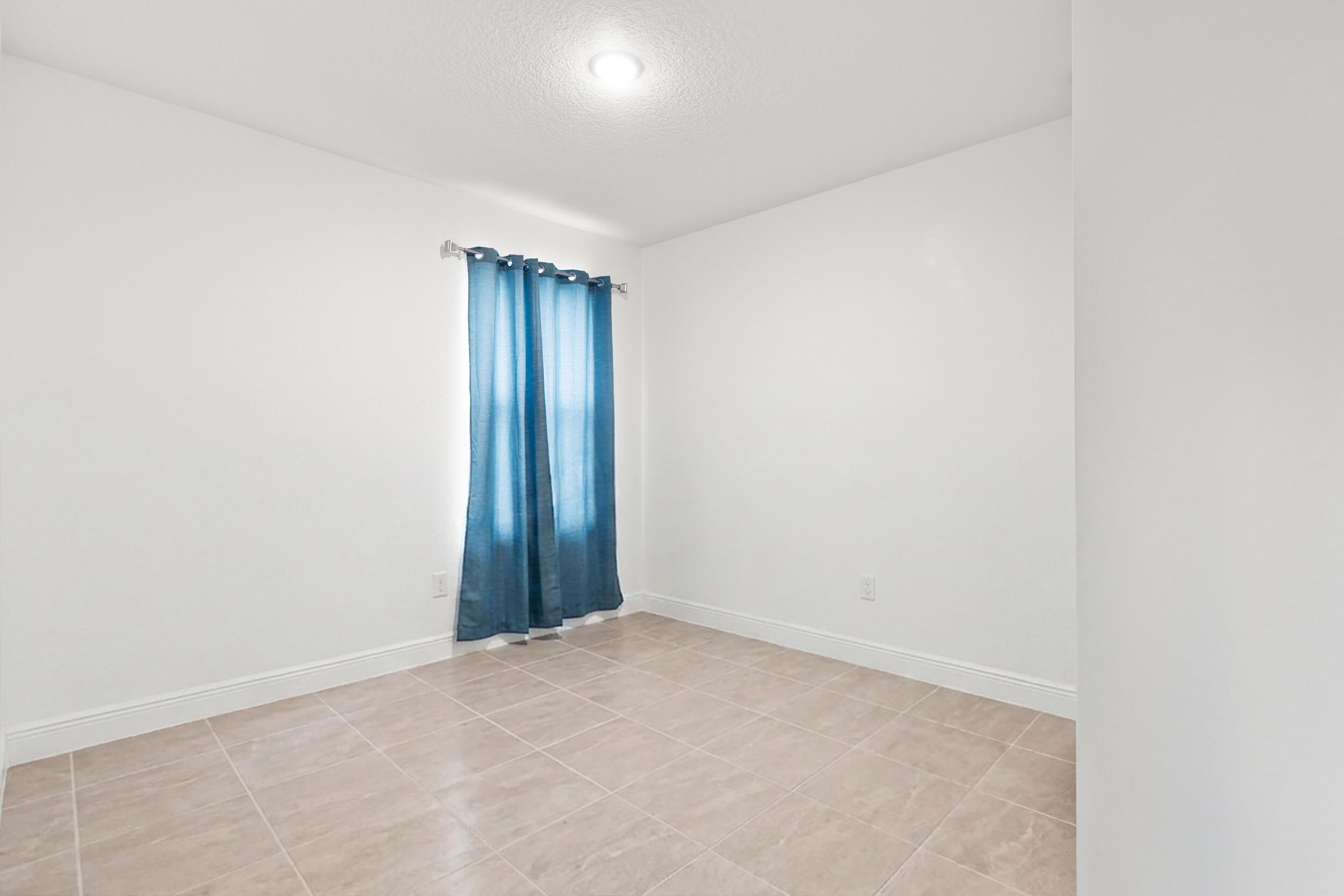 4681 SW Babylon Street, Port St. Lucie, FL 34953, Port St. Lucie - Photo 4