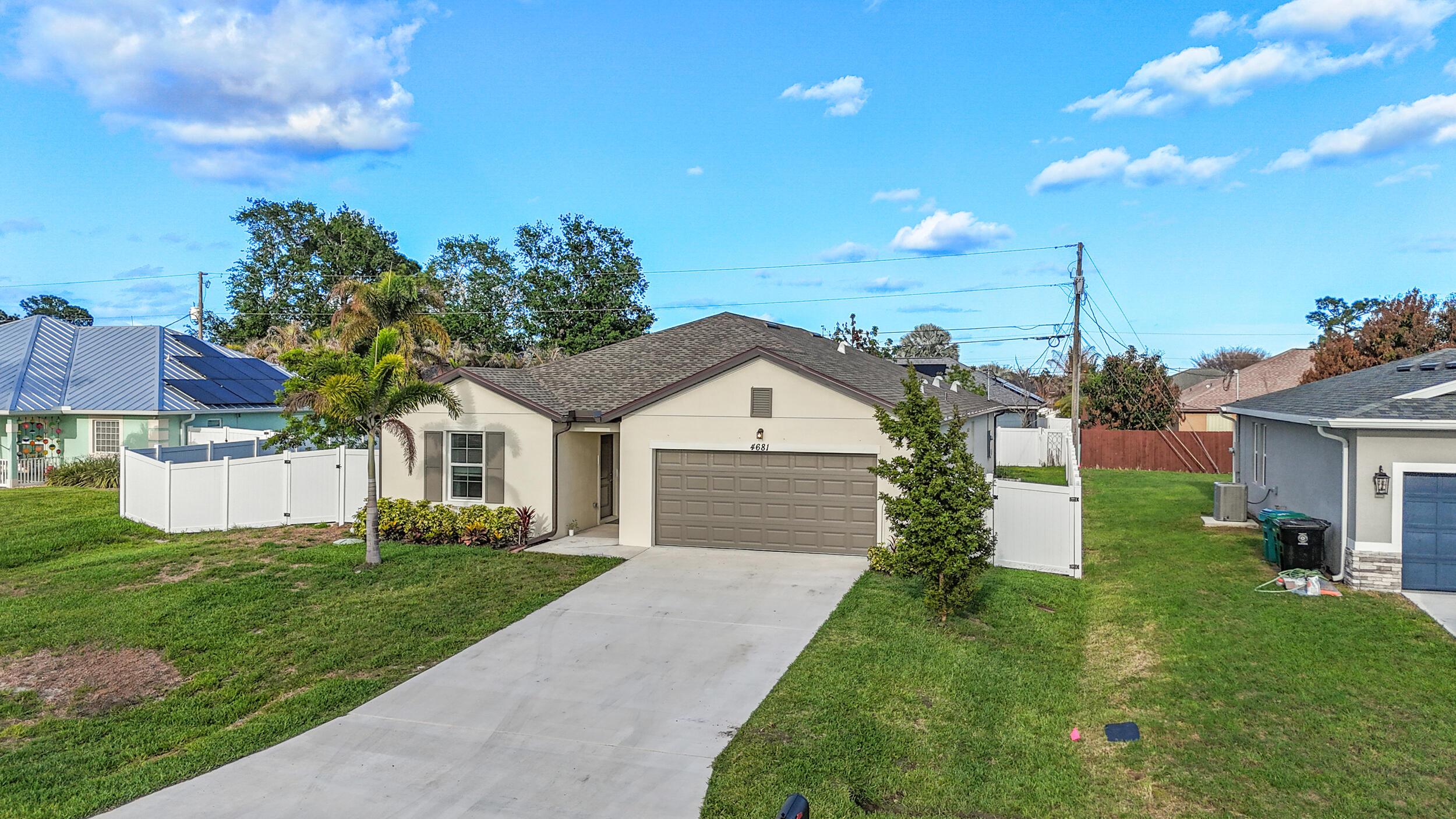 4681 SW Babylon Street, Port St. Lucie, FL 34953, Port St. Lucie - Photo 3