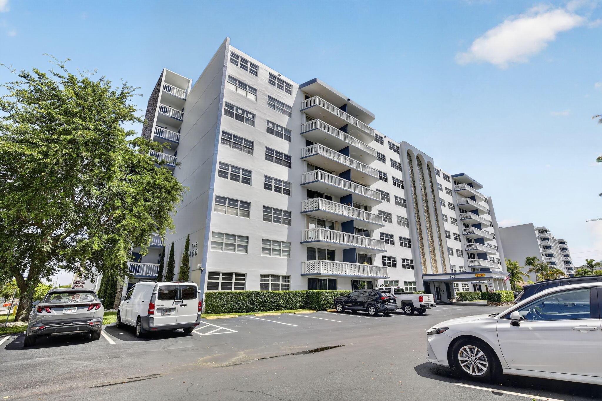 400 NE 12th Avenue 405, Hallandale Beach, FL 33009, Hallandale Beach - Photo 3