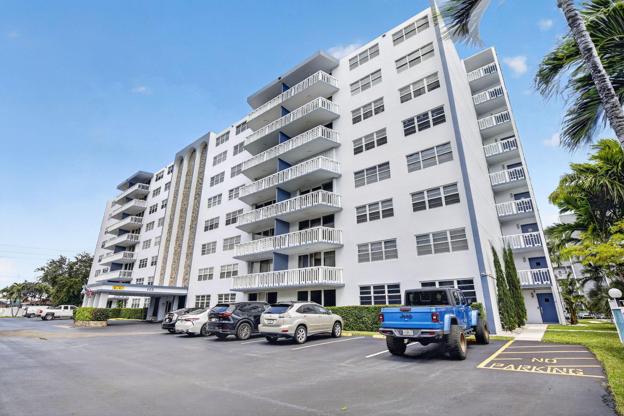 400 NE 12th Avenue 405, Hallandale Beach, FL 33009, Hallandale Beach - Photo 2