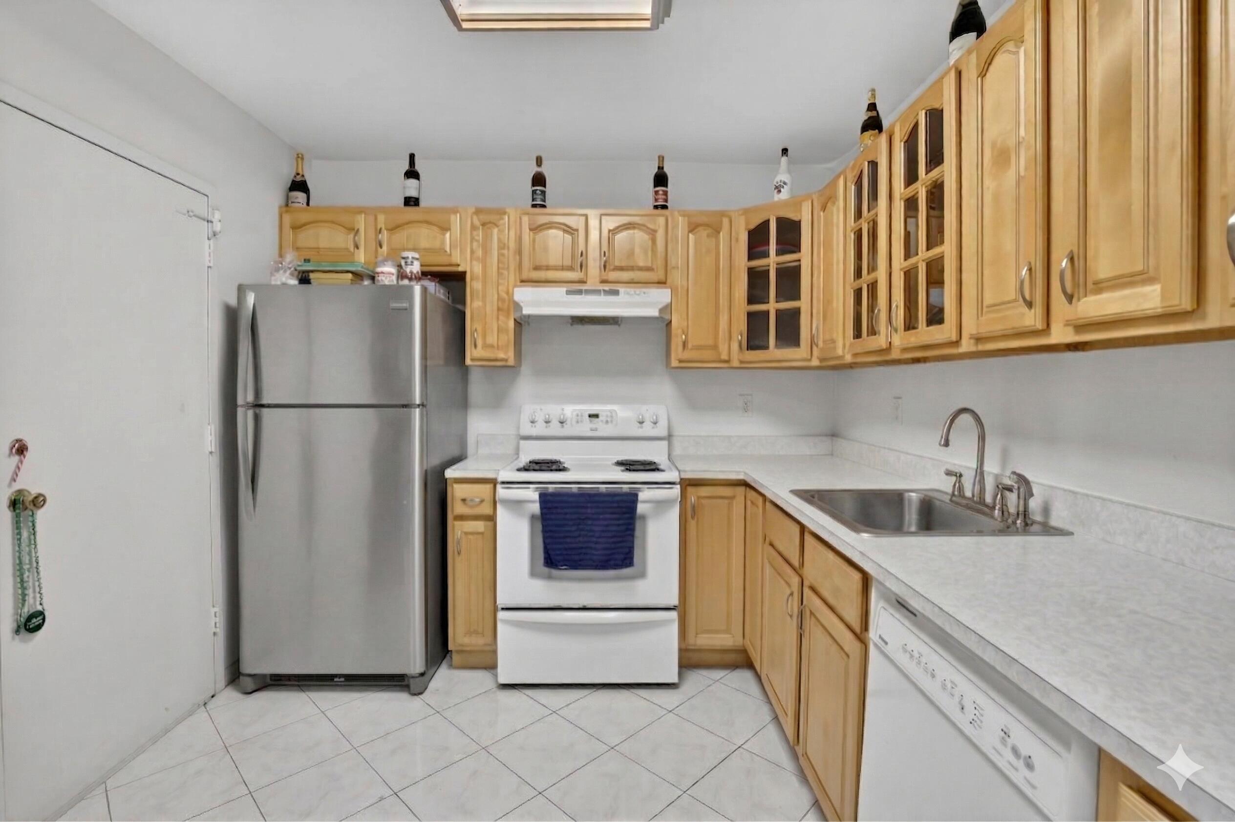 400 NE 12th Avenue 405, Hallandale Beach, FL 33009, Hallandale Beach - Photo 5