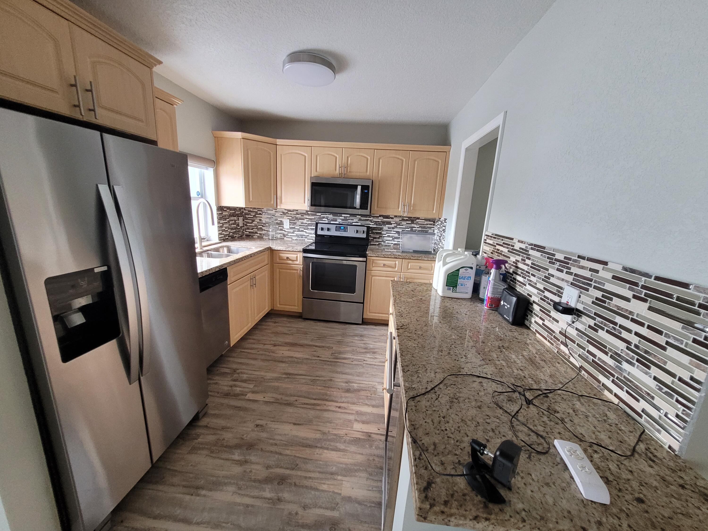 516 NW 54th Street, Boca Raton, FL 33487, Boca Raton - Photo 3