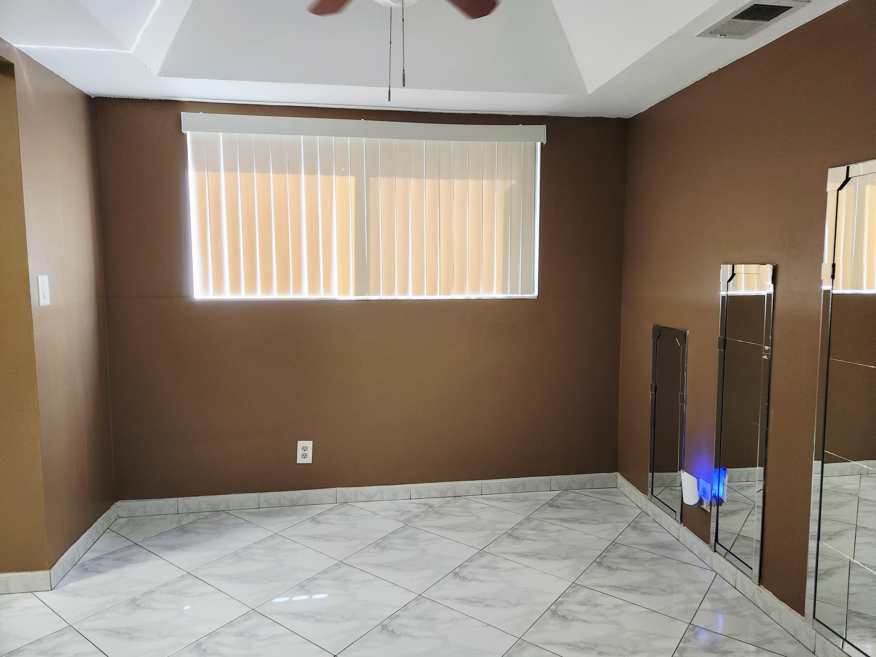 15217 Lakes Of Delray Boulevard 87, Delray Beach, FL 33484, Delray Beach - Photo 4