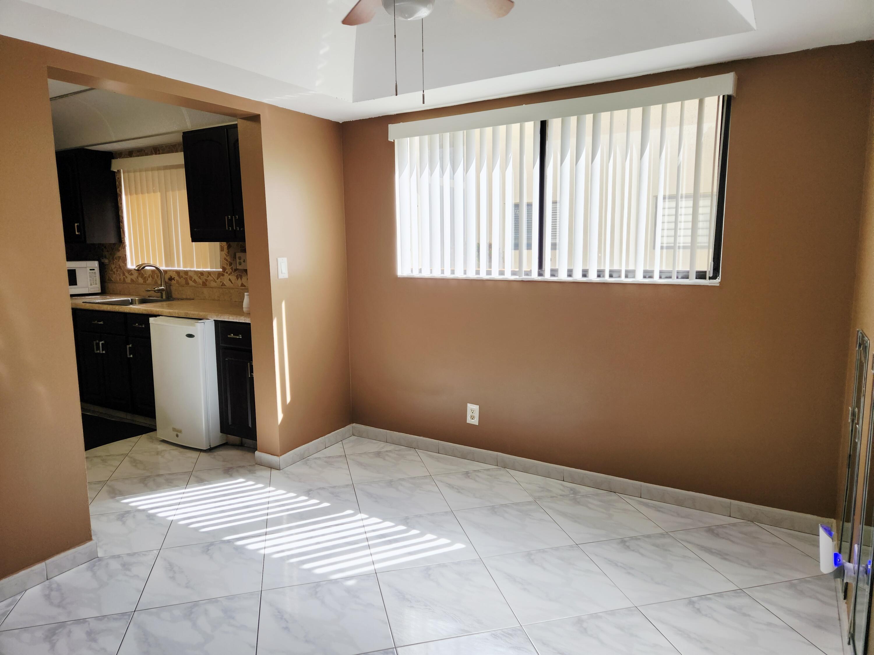 15217 Lakes Of Delray Boulevard 87, Delray Beach, FL 33484, Delray Beach - Photo 5