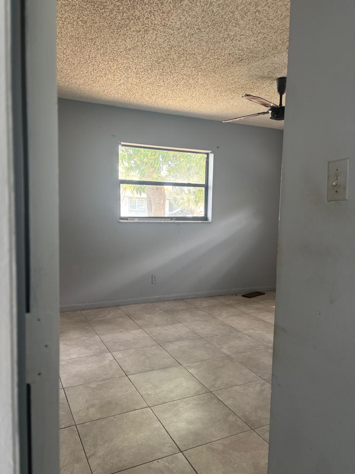 209 NW 79th Terrace, Margate, FL 33063, Margate - Photo 5