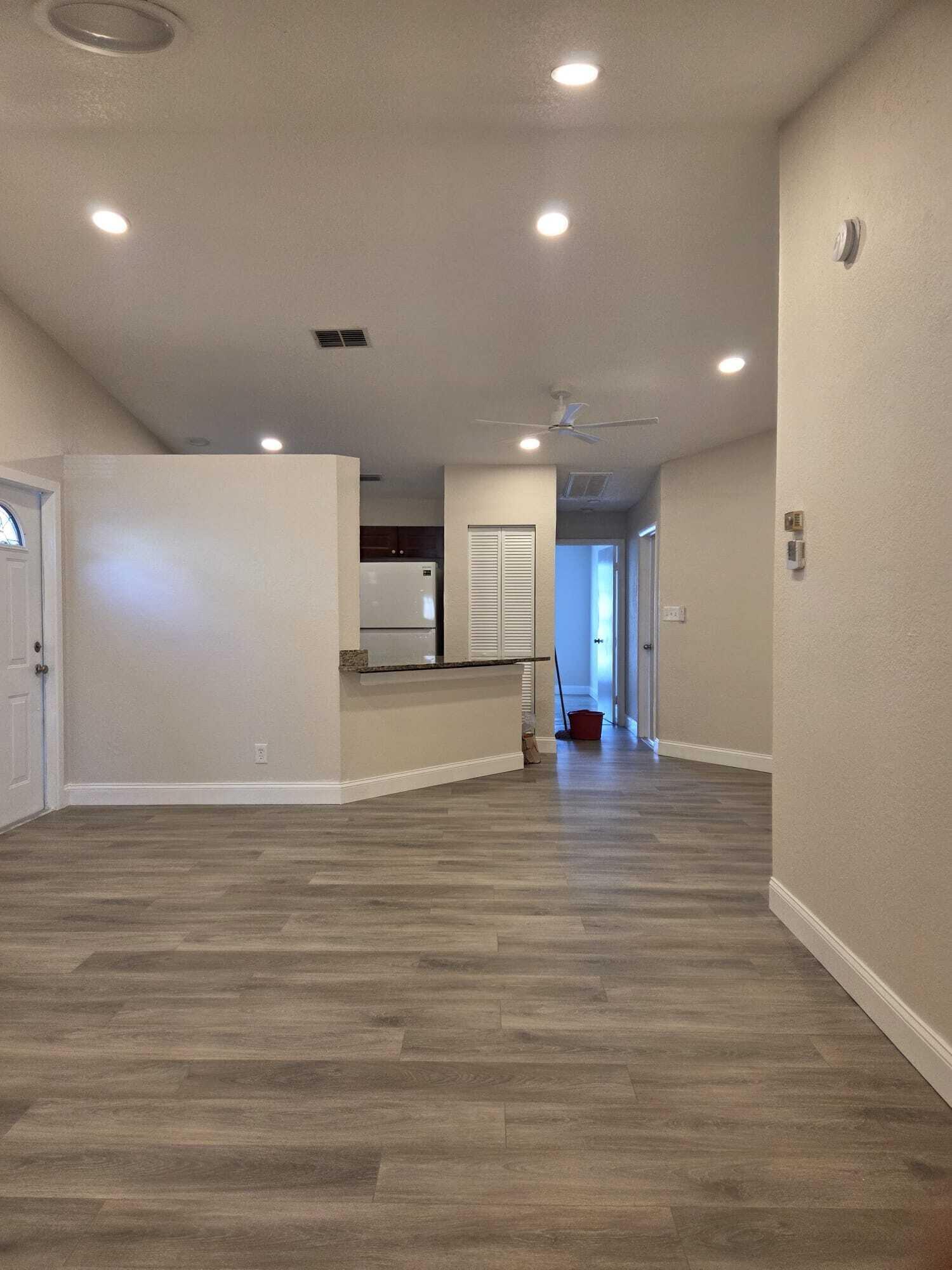1741 Royal Forest Court, West Palm Beach, FL 33406, West Palm Beach - Photo 2