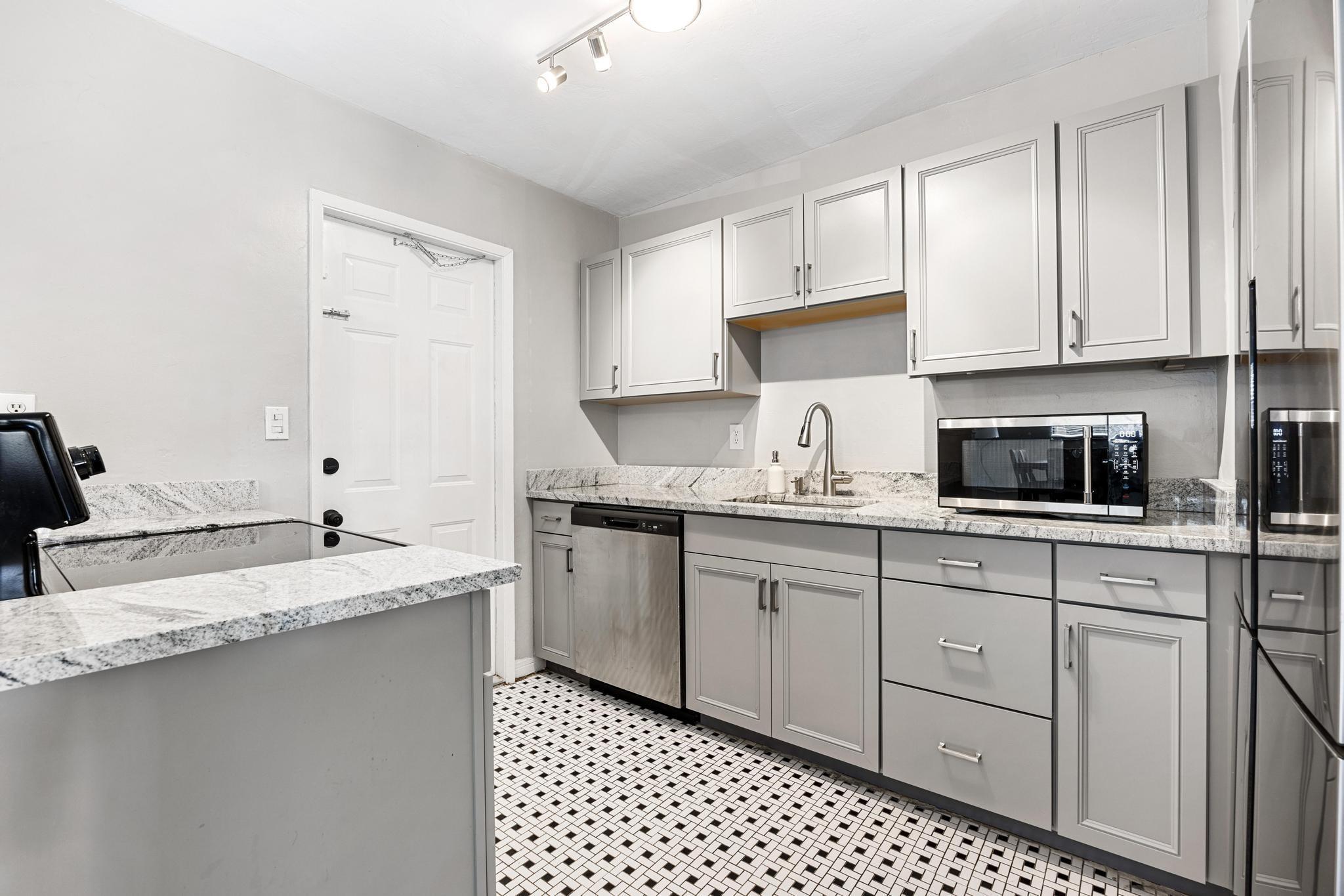 501 NW 30th Court, Wilton Manors, FL 33311, Wilton Manors - Photo 4