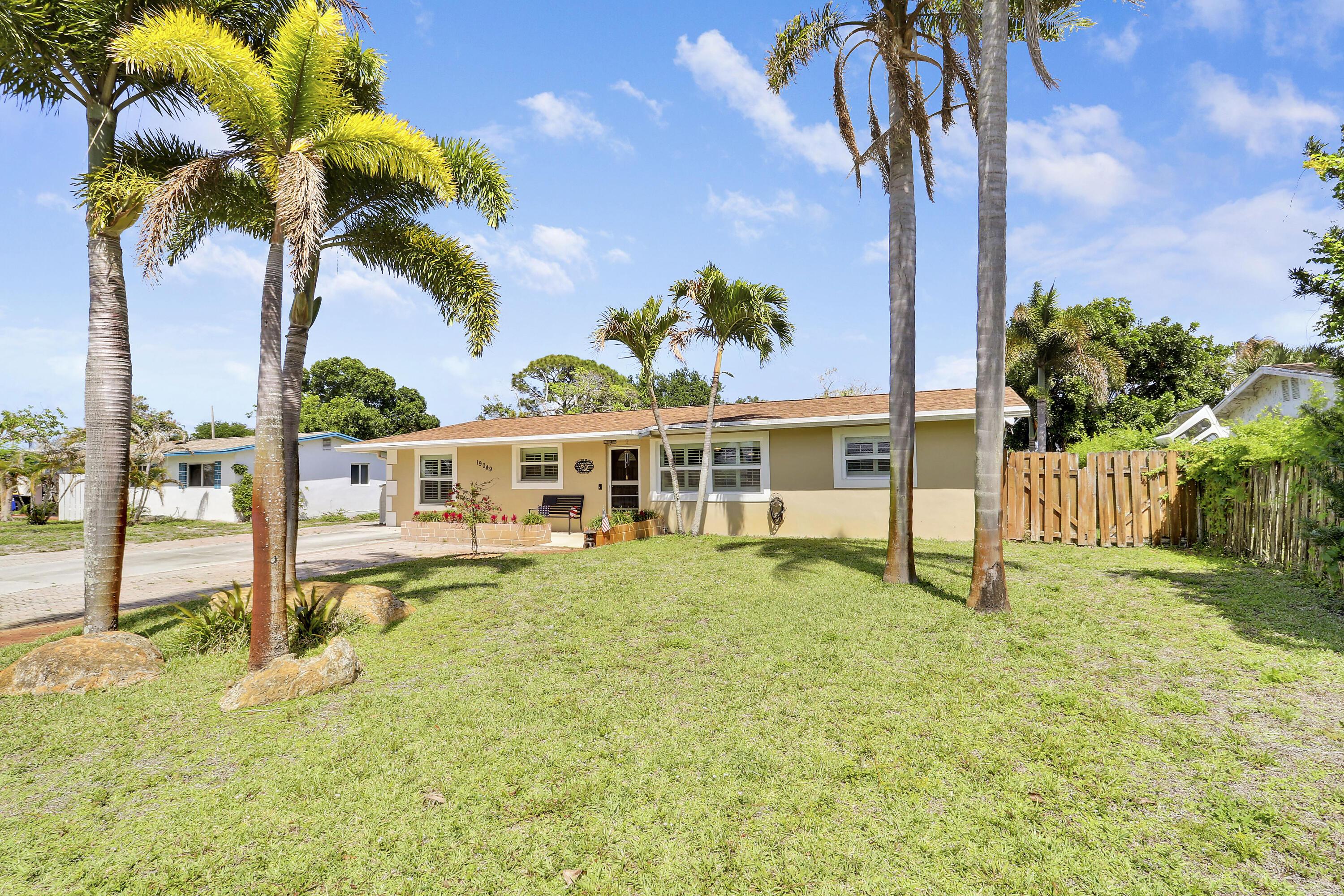 19049 SE Robert Drive, Jupiter, FL 33469, Jupiter - Photo 2