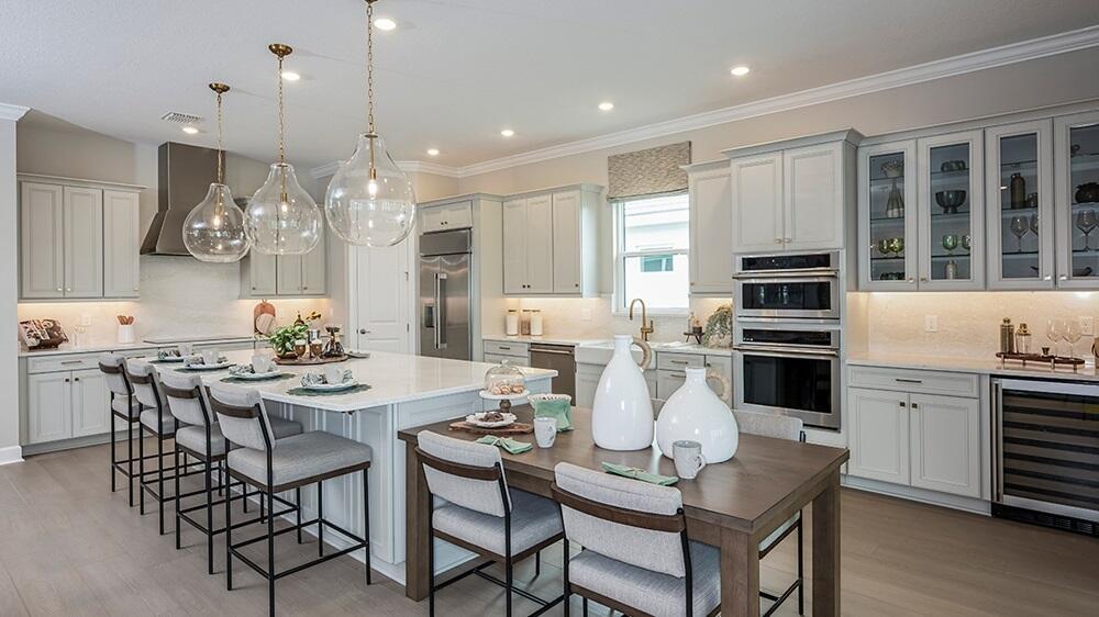 13697 SW Shinnecock Drive, Port St. Lucie, FL 34987, Port St. Lucie - Photo 2
