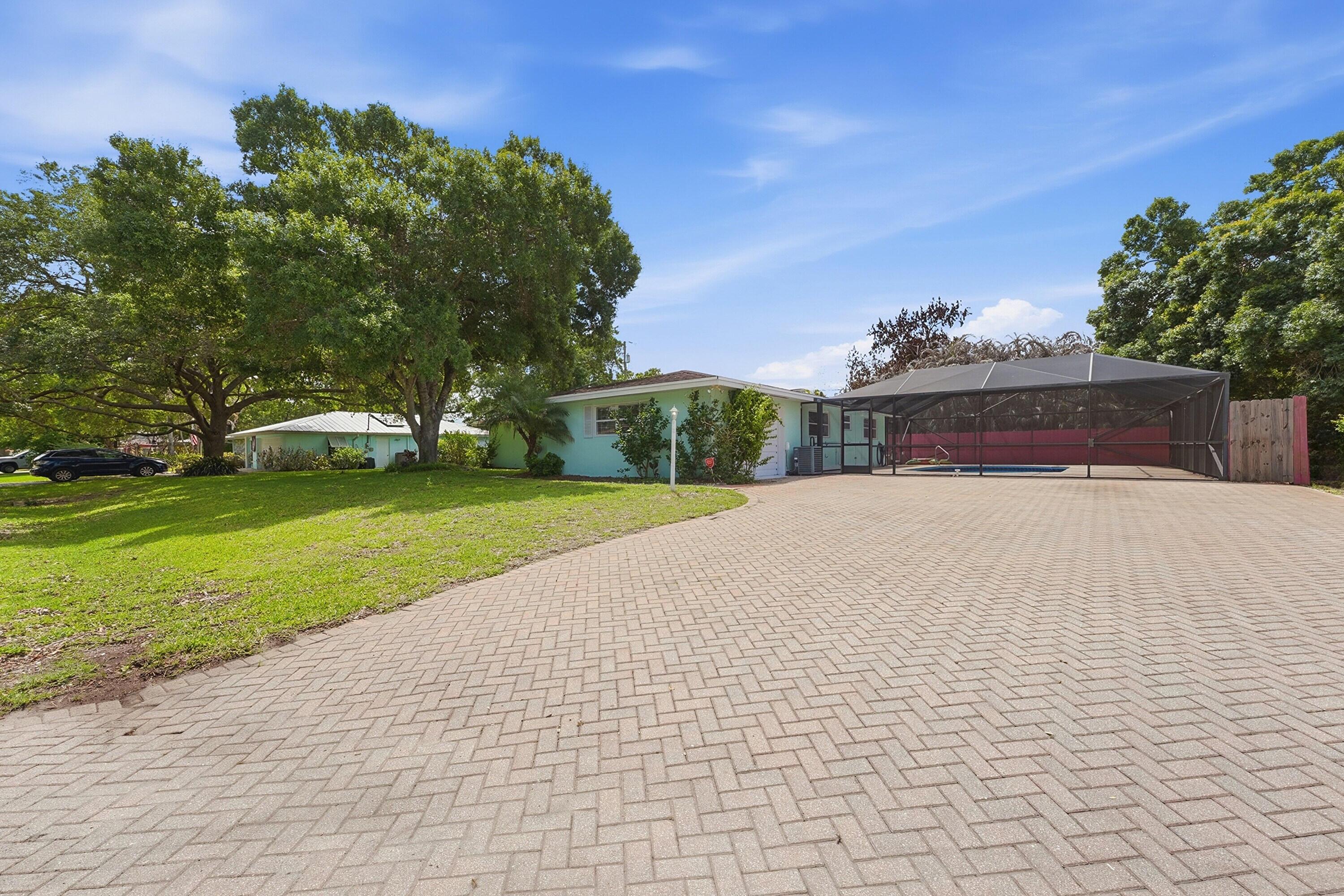 2115 15th Place, Vero Beach, FL 32960, Vero Beach - Photo 5
