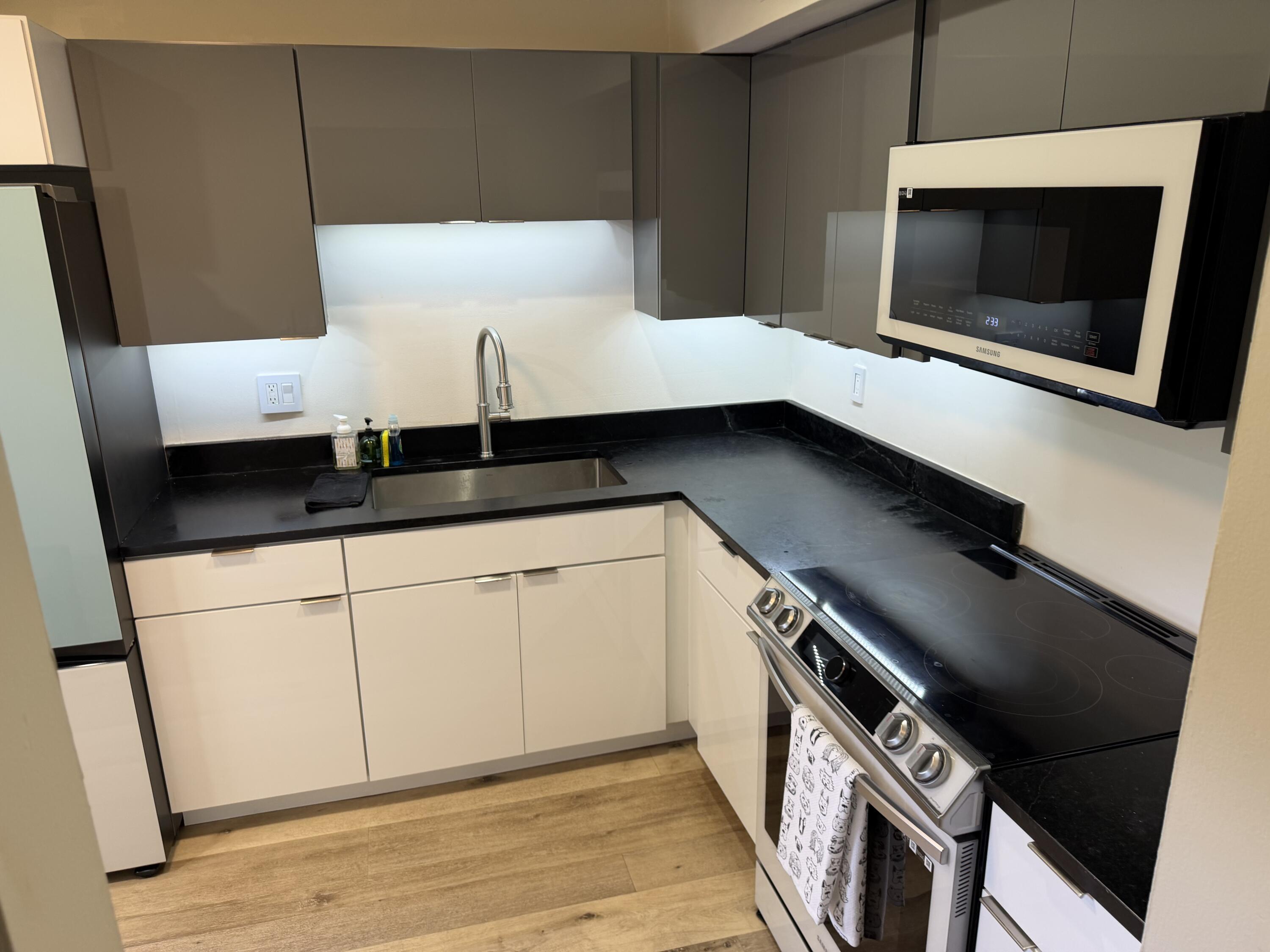 148 Lake Constance Drive 148, West Palm Beach, FL 33411, West Palm Beach