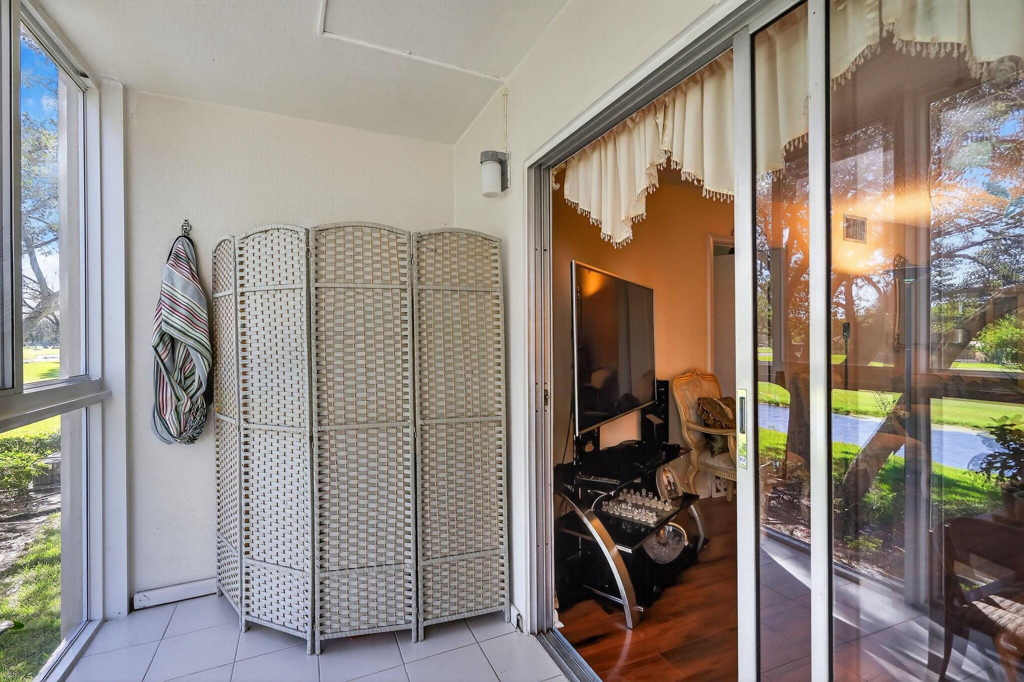 901 SW 128th Terrace 211a, Pembroke Pines, FL 33027, Pembroke Pines - Photo 4