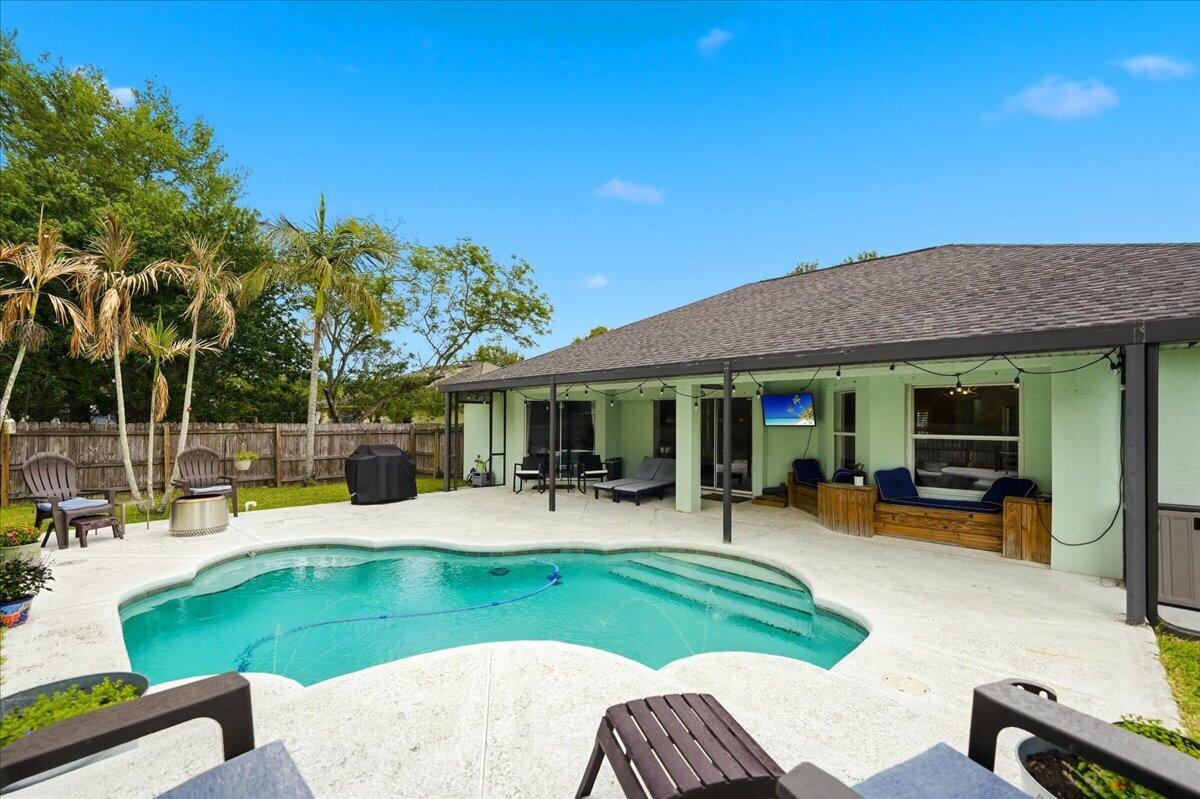 314 SW Kestor Drive, Port St. Lucie, FL 34953, Port St. Lucie - Photo 3