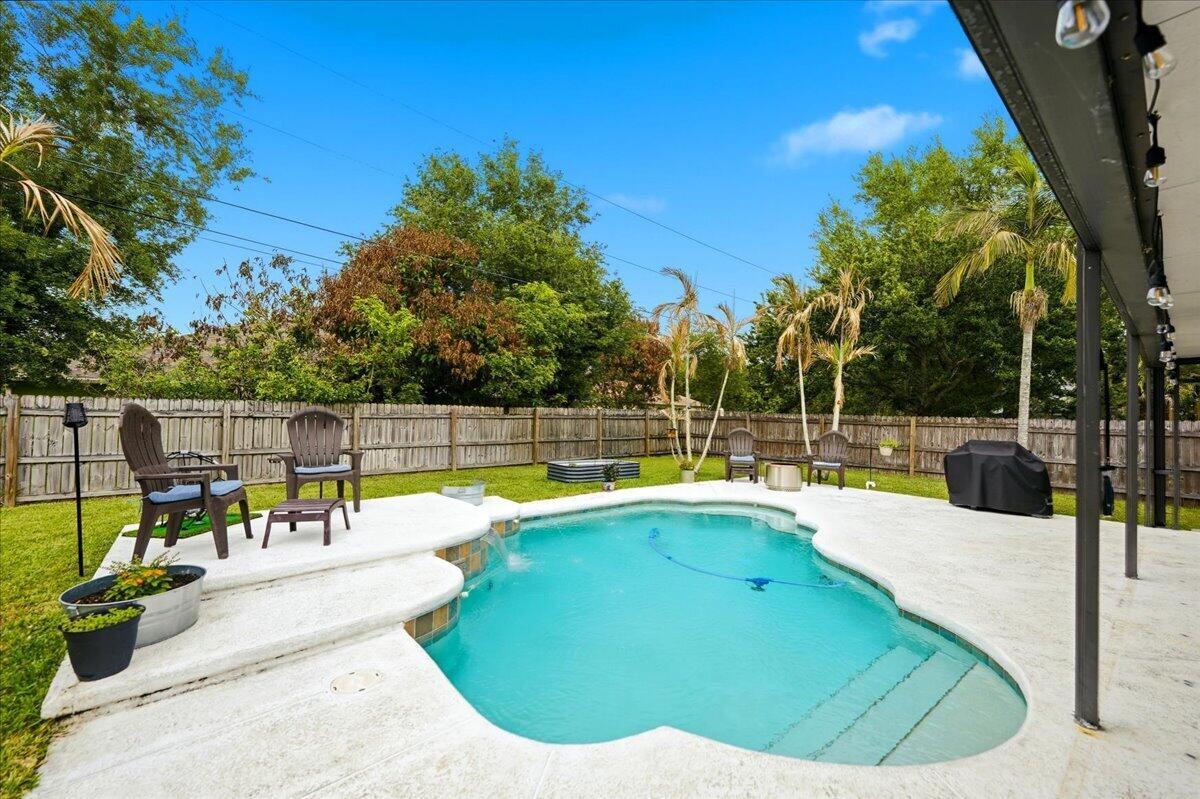 314 SW Kestor Drive, Port St. Lucie, FL 34953, Port St. Lucie - Photo 4