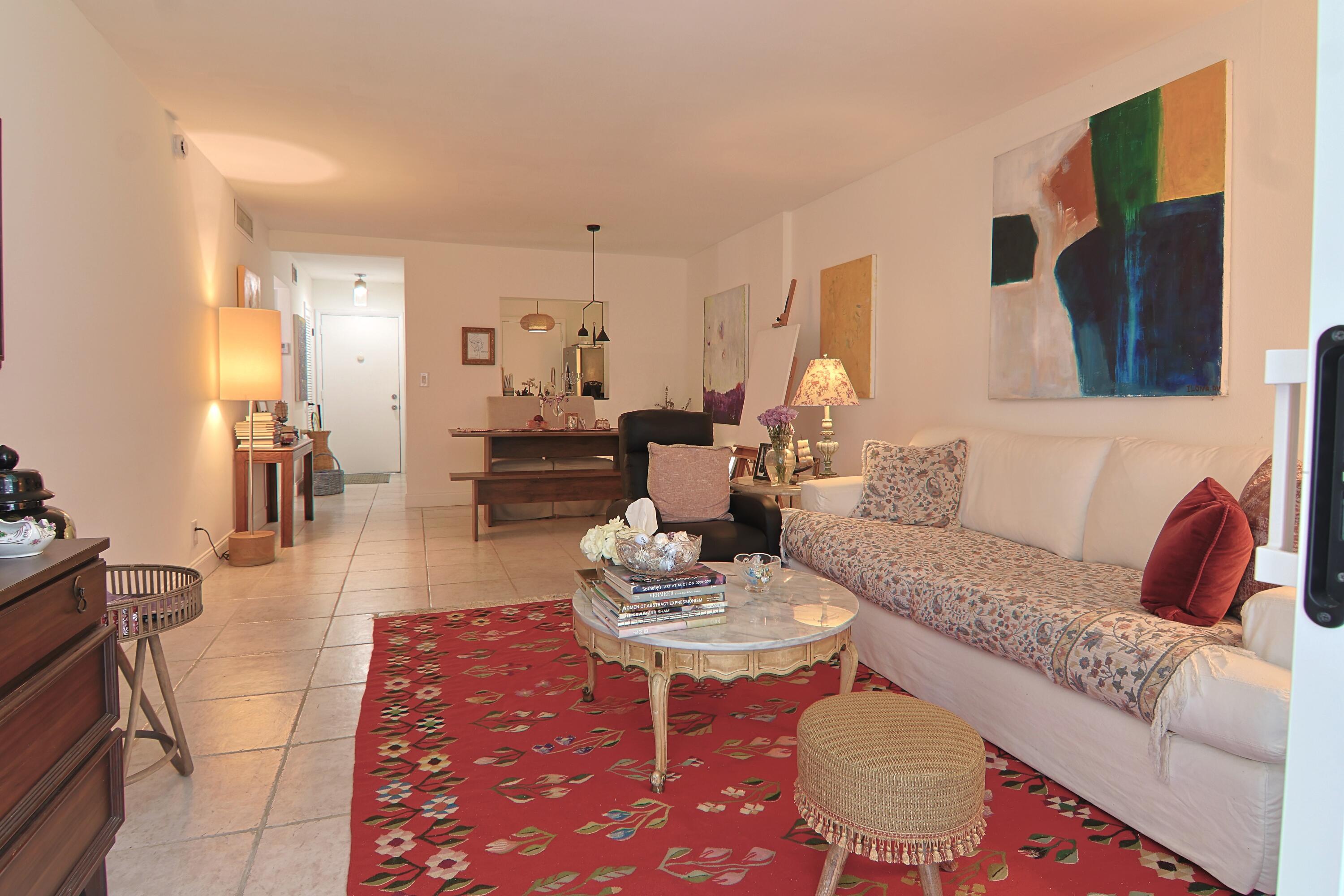 1000 NE 12th Avenue 106, Hallandale Beach, FL 33009, Hallandale Beach - Photo 3