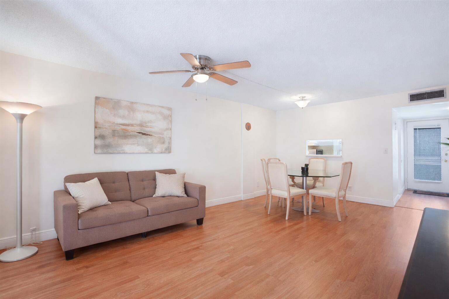 2650 NW 49th Avenue 320, Lauderdale Lakes, FL 33313, Lauderdale Lakes - Photo 4