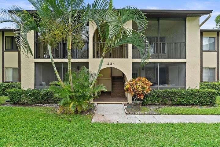 441 Pine Glen Lane D-2, Greenacres, FL 33463, Greenacres