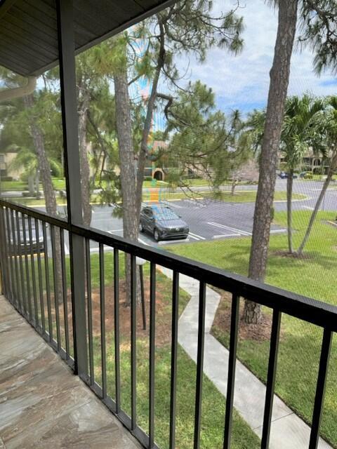 441 Pine Glen Lane D-2, Greenacres, FL 33463, Greenacres - Photo 4