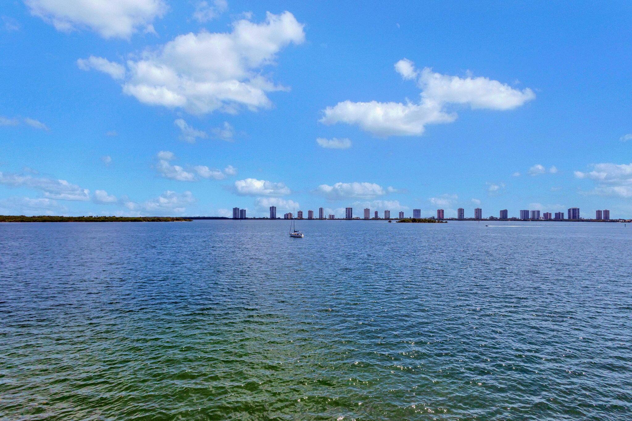 100 Shore Court 304, North Palm Beach, FL 33408, North Palm Beach - Photo 4