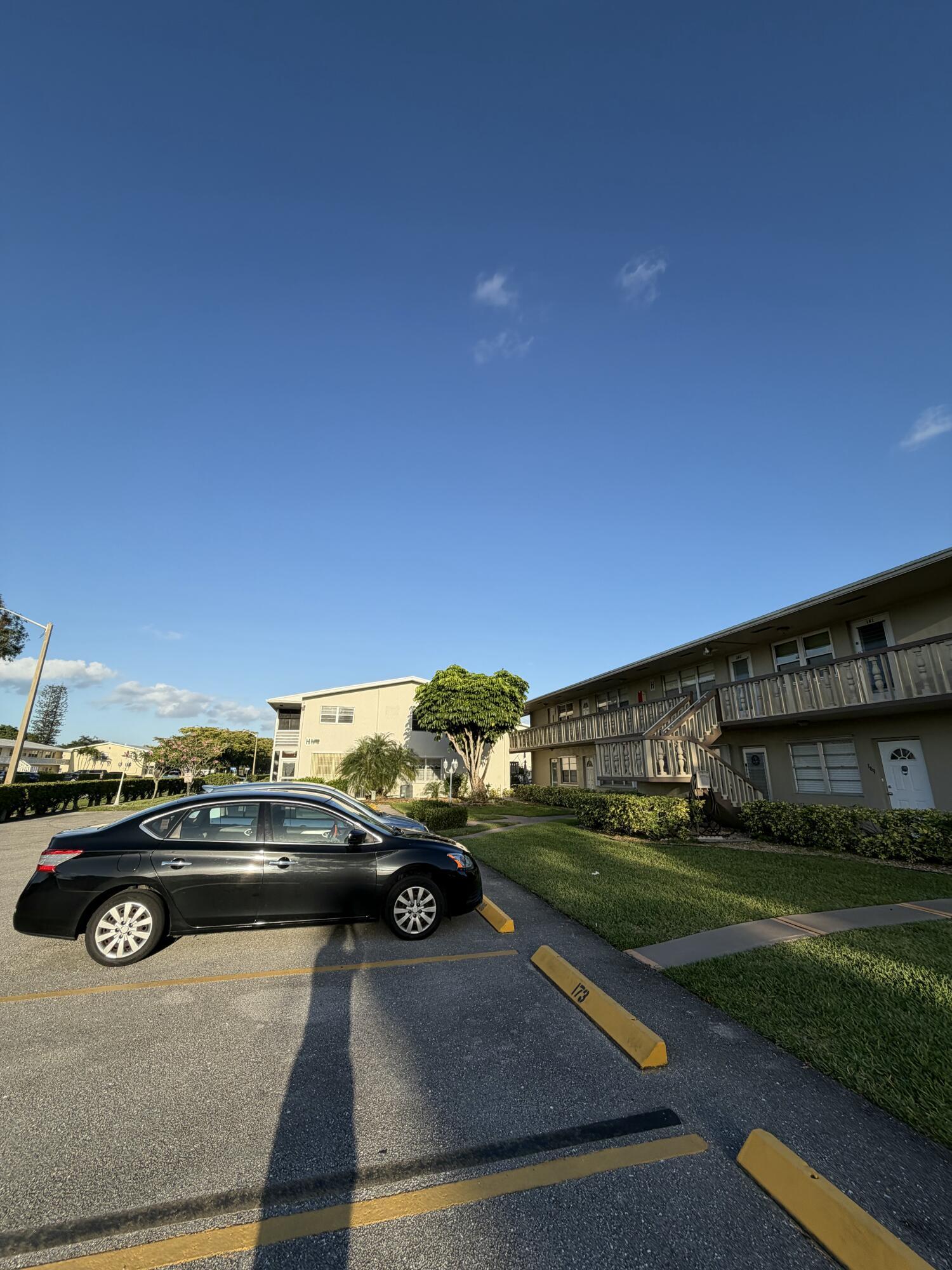 185 Salisbury H, West Palm Beach, FL 33417, West Palm Beach - Photo 2
