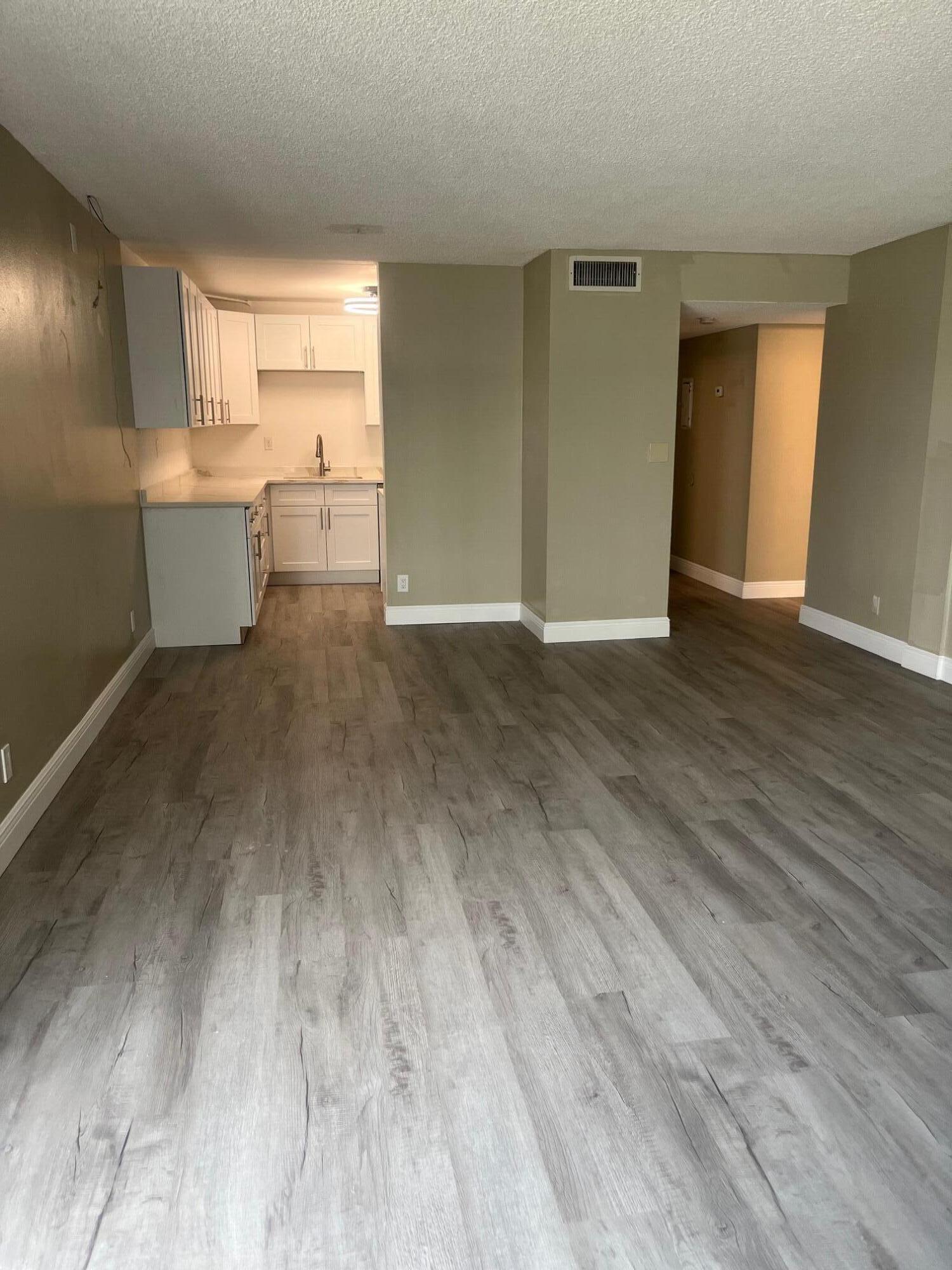 1820 N Congress Avenue 201, West Palm Beach, FL 33401, West Palm Beach - Photo 3