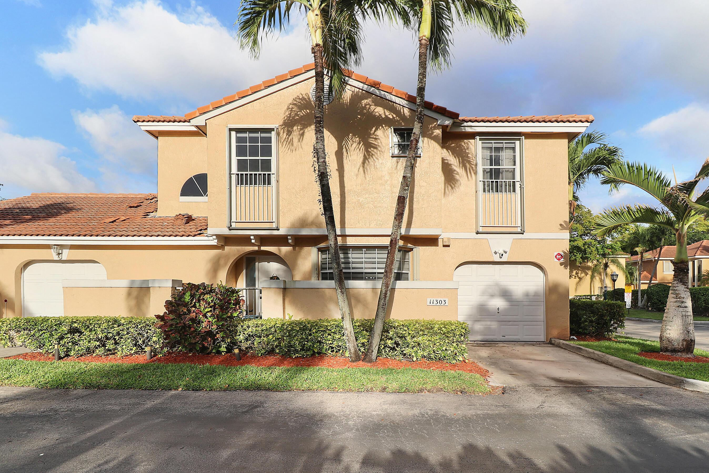 11303 Lakeview Drive 8-m, Coral Springs, FL 33071, Coral Springs