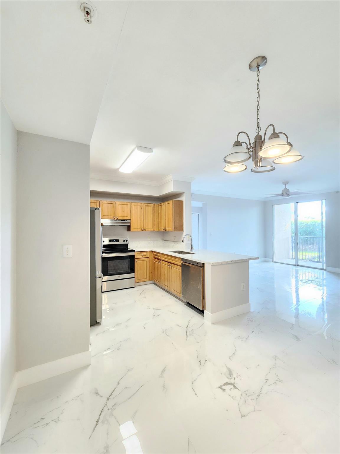 15145 Michelangelo Boulevard 102, Delray Beach, FL 33446, Delray Beach - Photo 4