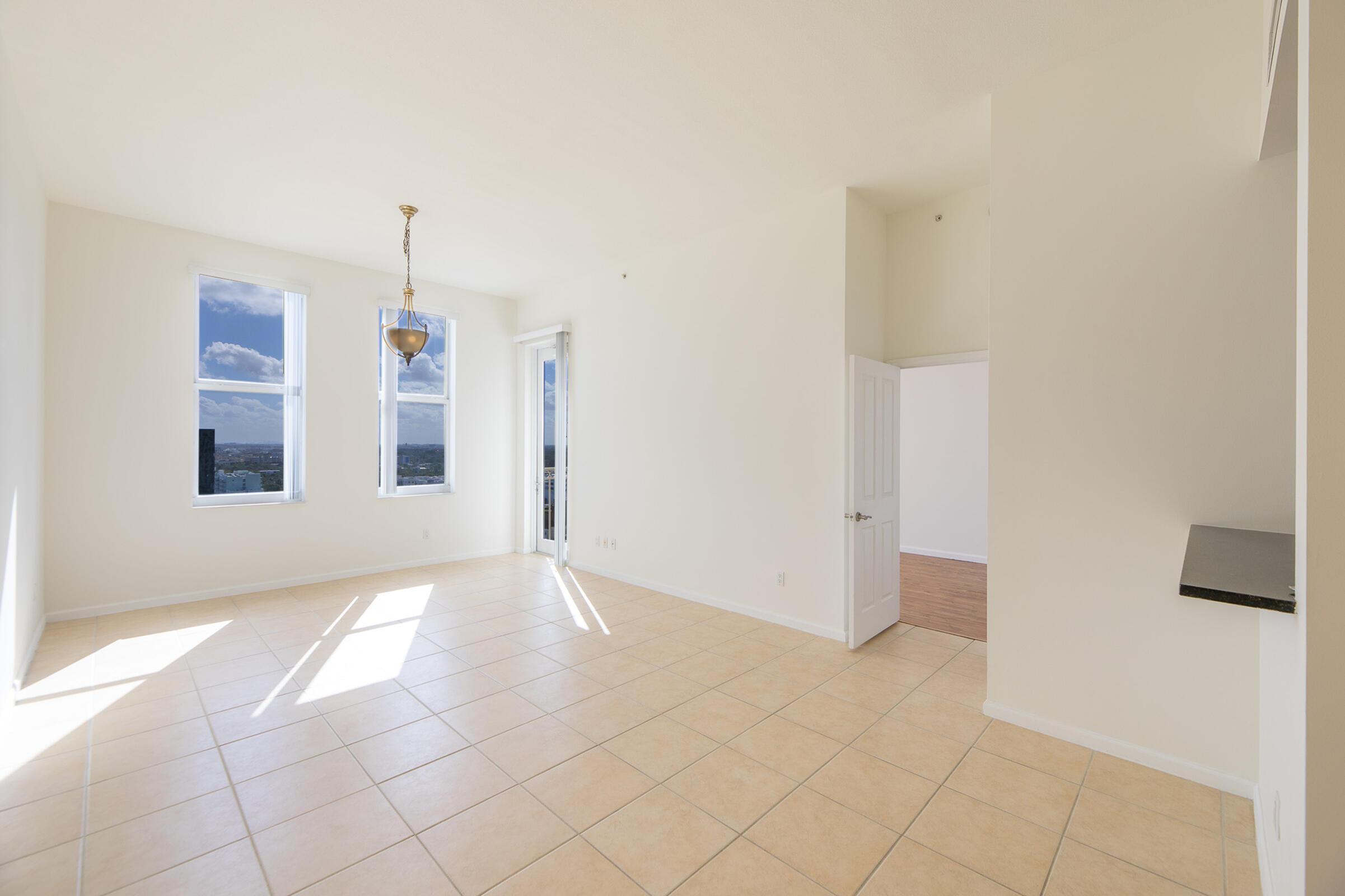 511 SE 5th Avenue 1913, Fort Lauderdale, FL 33301, Fort Lauderdale - Photo 2