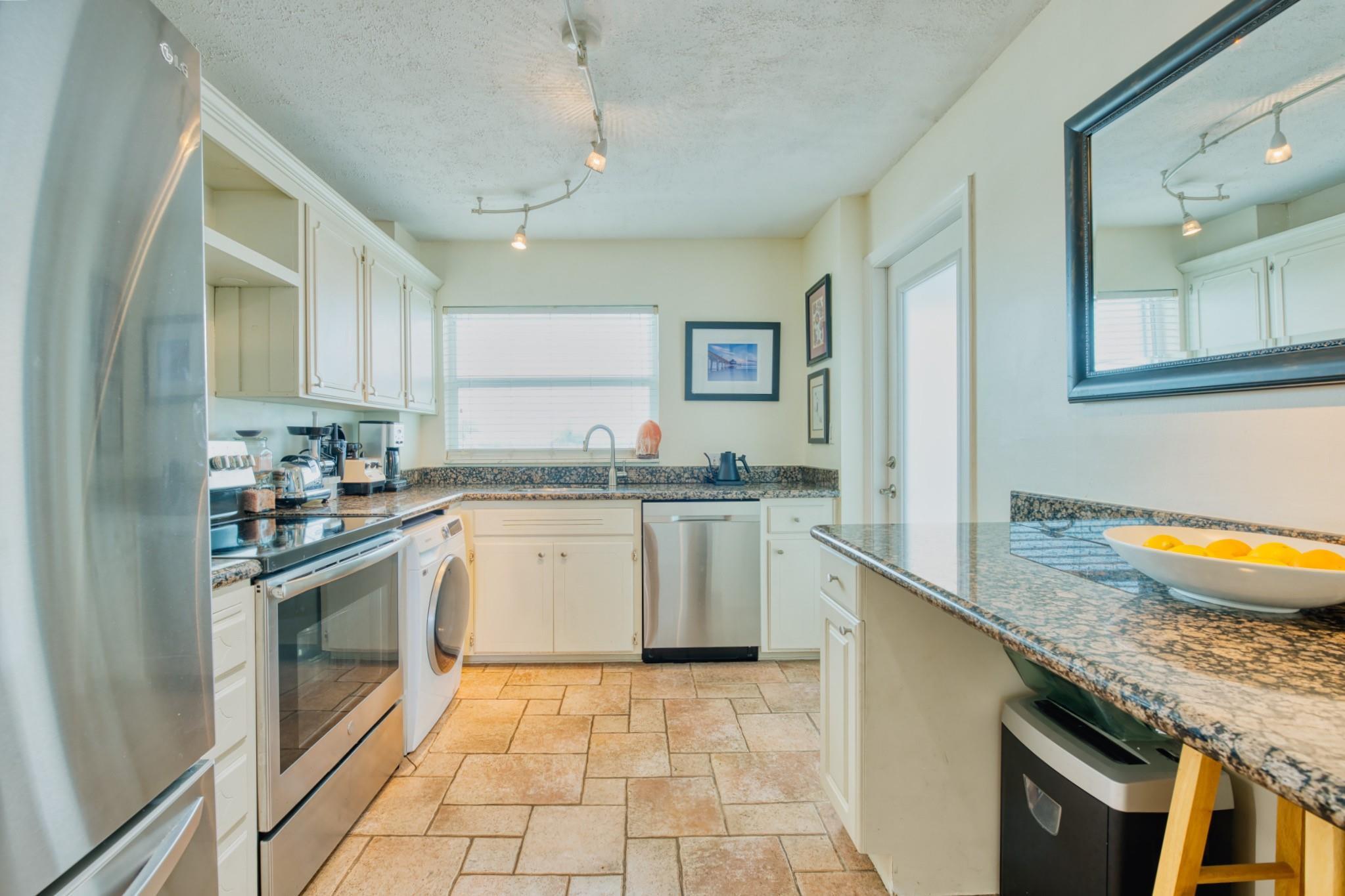 2829 NE 33rd Court 506, Fort Lauderdale, FL 33306, Fort Lauderdale - Photo 4
