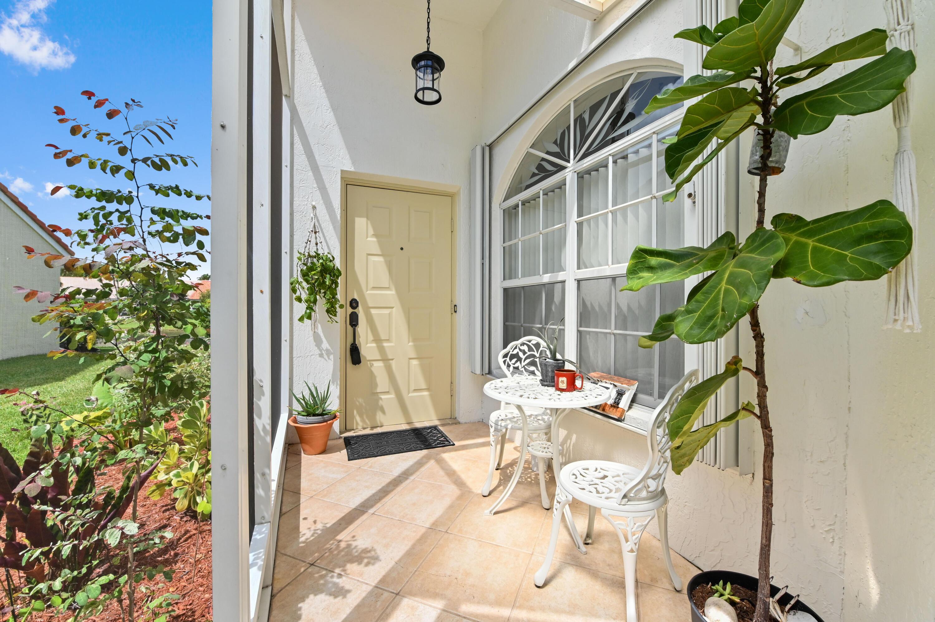 6077 Lake Hibiscus Drive, Delray Beach, FL 33484, Delray Beach - Photo 5