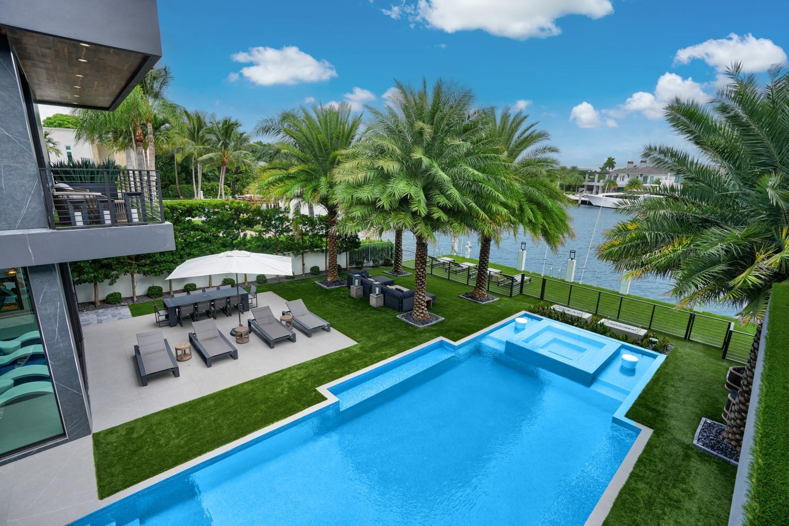 671 Middle River Drive, Fort Lauderdale, FL 33304, Fort Lauderdale - Photo 3