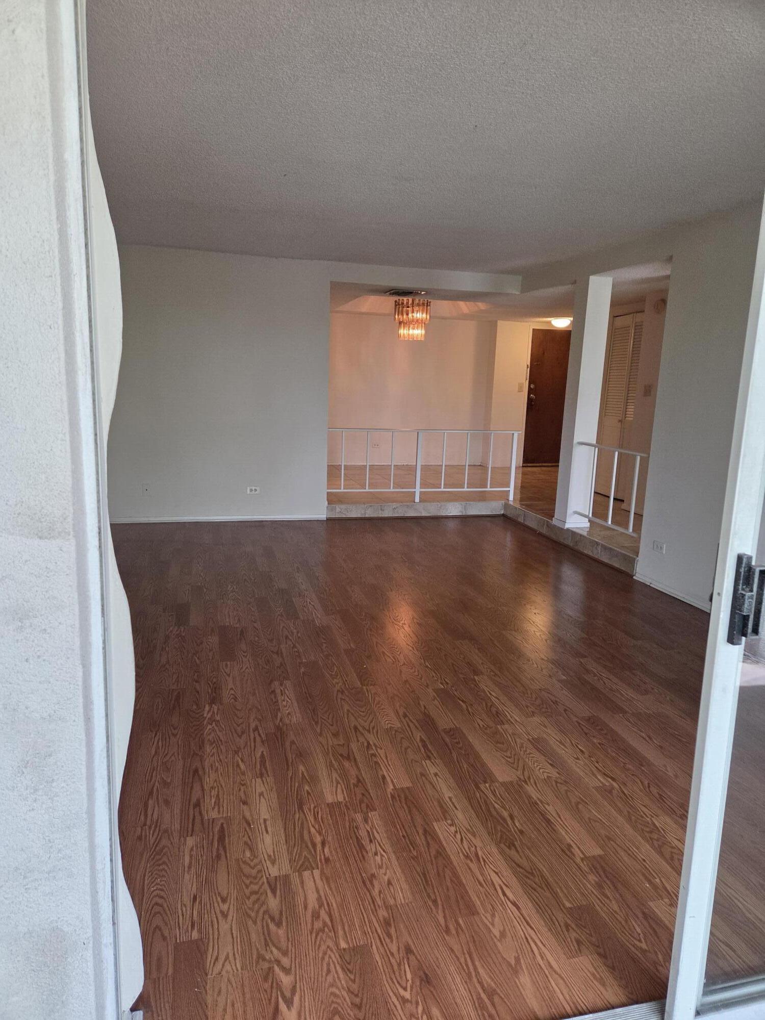 3720 Inverrary Drive 2b, Lauderhill, FL 33319, Lauderhill - Photo 3