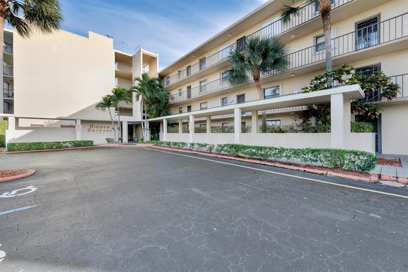 890 N Federal Highway 405, Lantana, FL 33462, Lantana