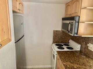1012 SE 15th Street 2, Fort Lauderdale, FL 33316, Fort Lauderdale - Photo 3