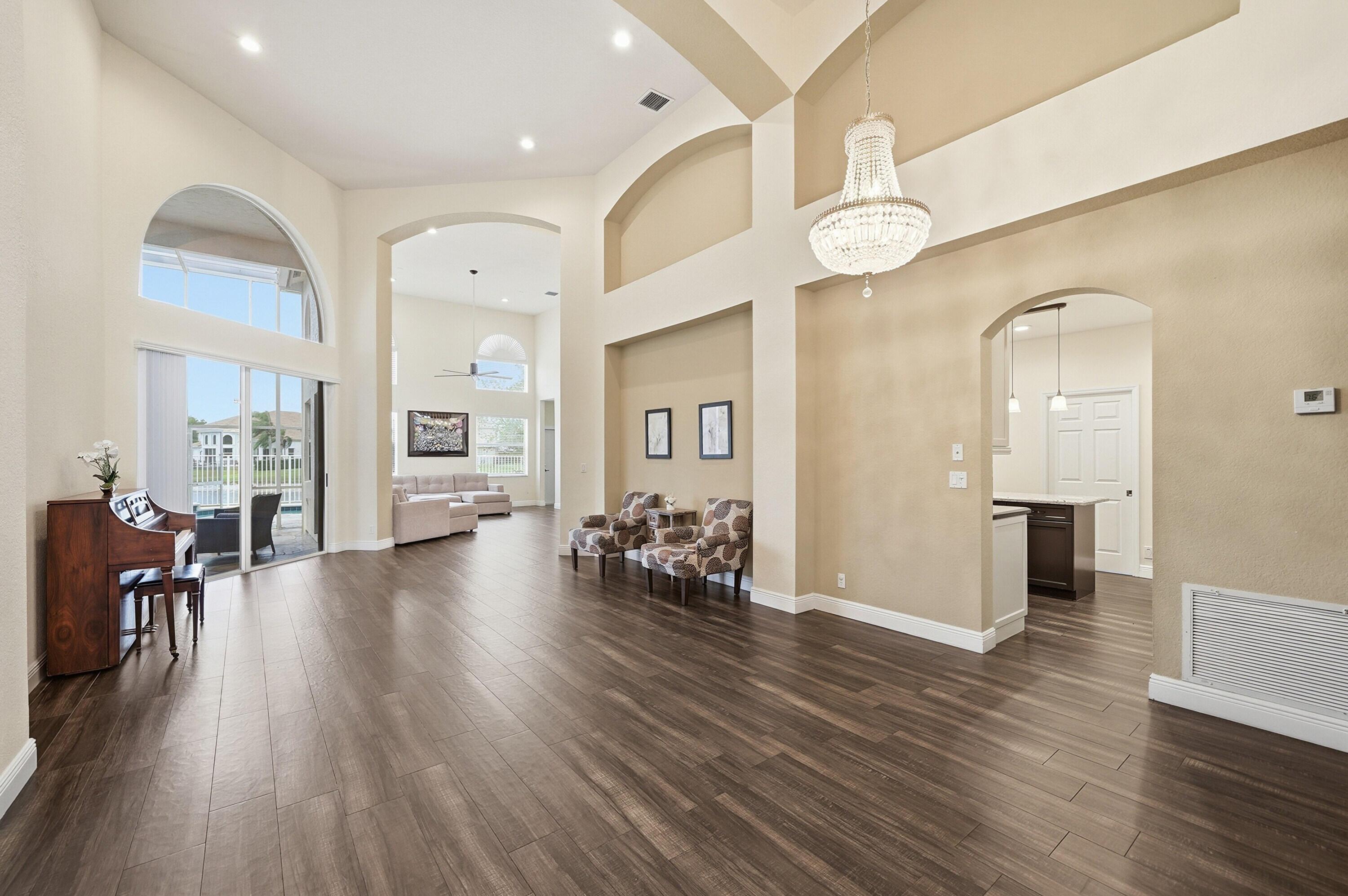 21765 Westmont Court, Boca Raton, FL 33428, Boca Raton - Photo 4