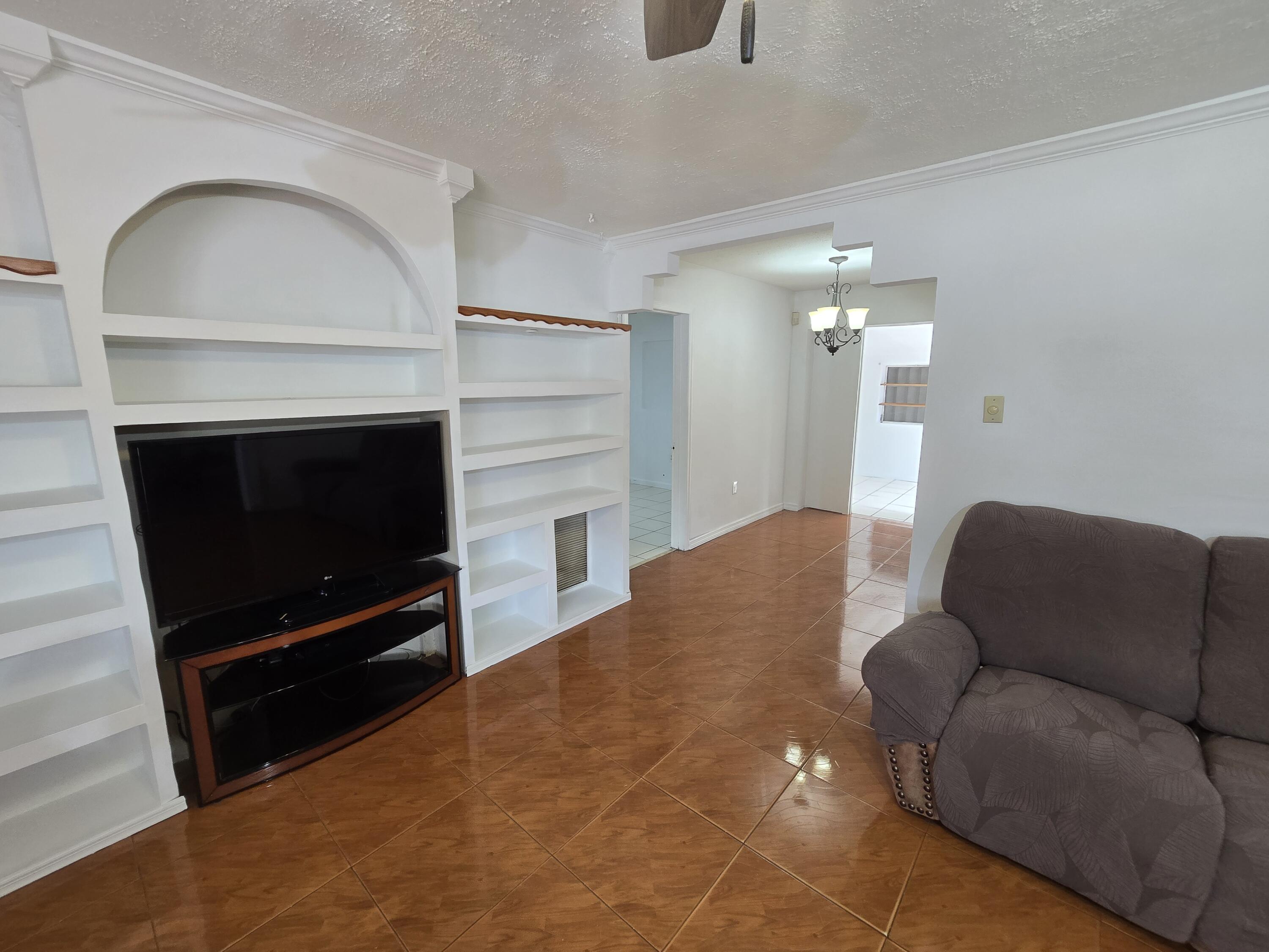6510 Sheridan Street, Hollywood, FL 33024, Hollywood - Photo 5